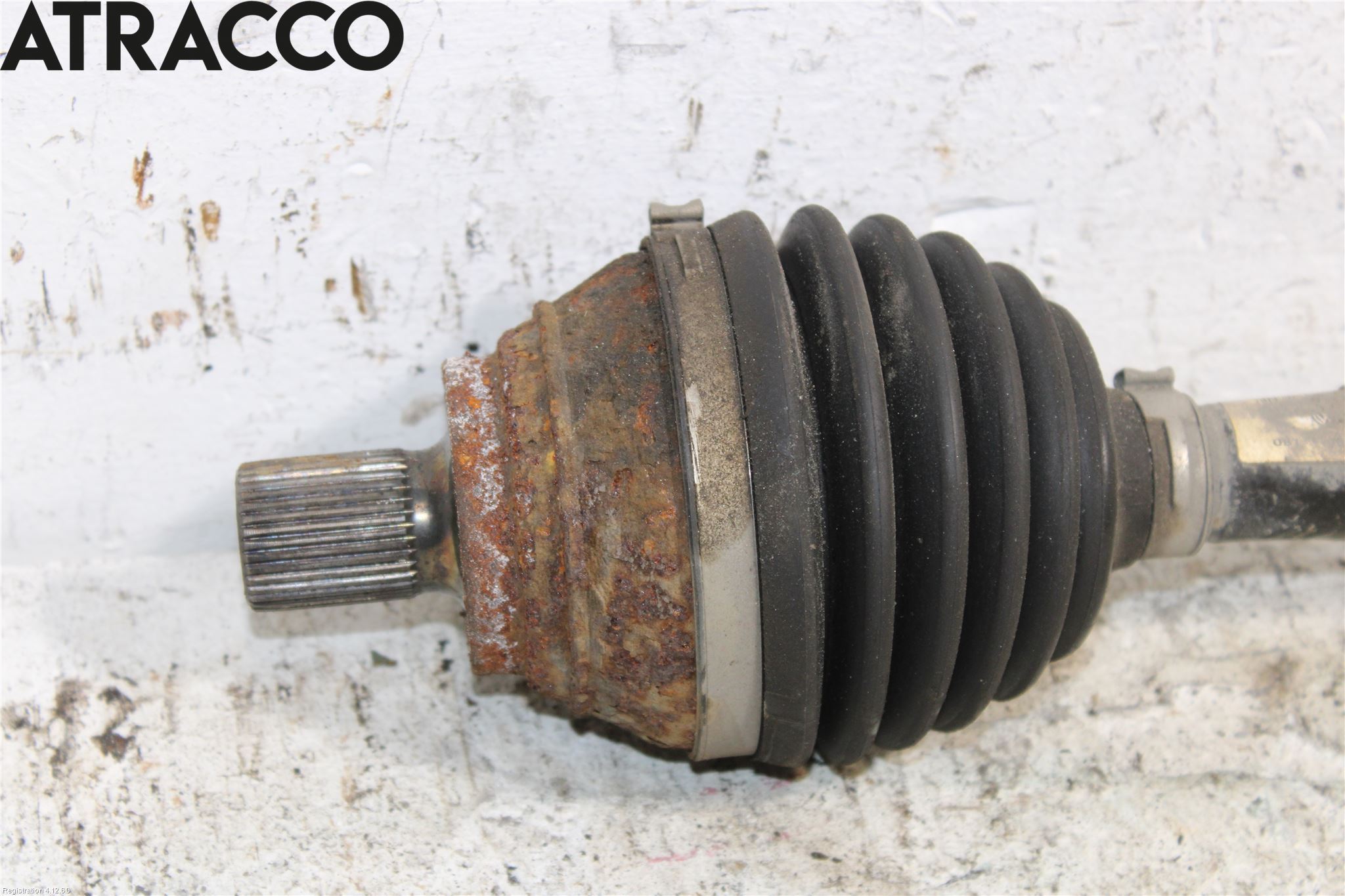 Audi A3/S3 05-13 Drivaksel Foran Kompl Venstre