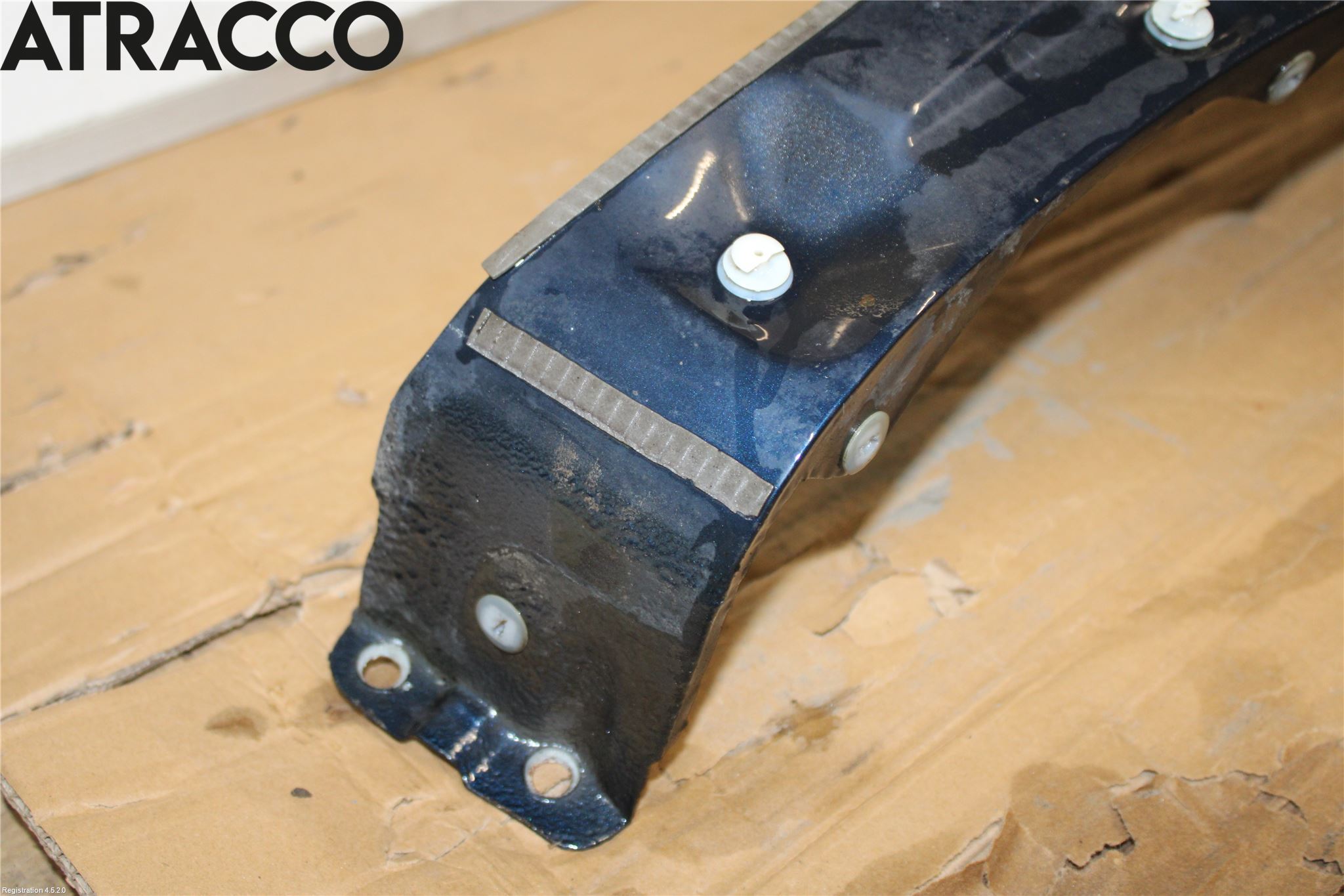 Nissan QASHQAI+2  08-10 Skjerm Foran Høyre