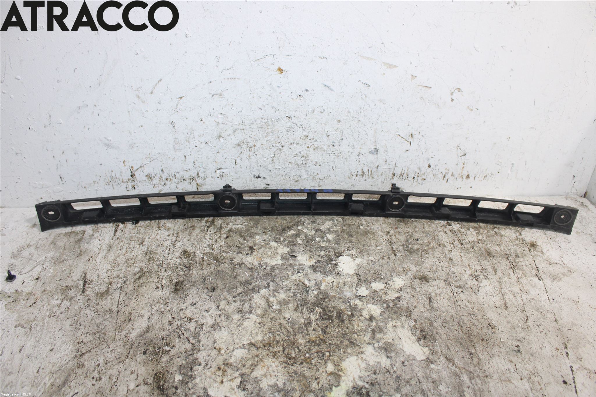 Volkswagen VW POLO 10-17 Støtfanger Bak Midt Del