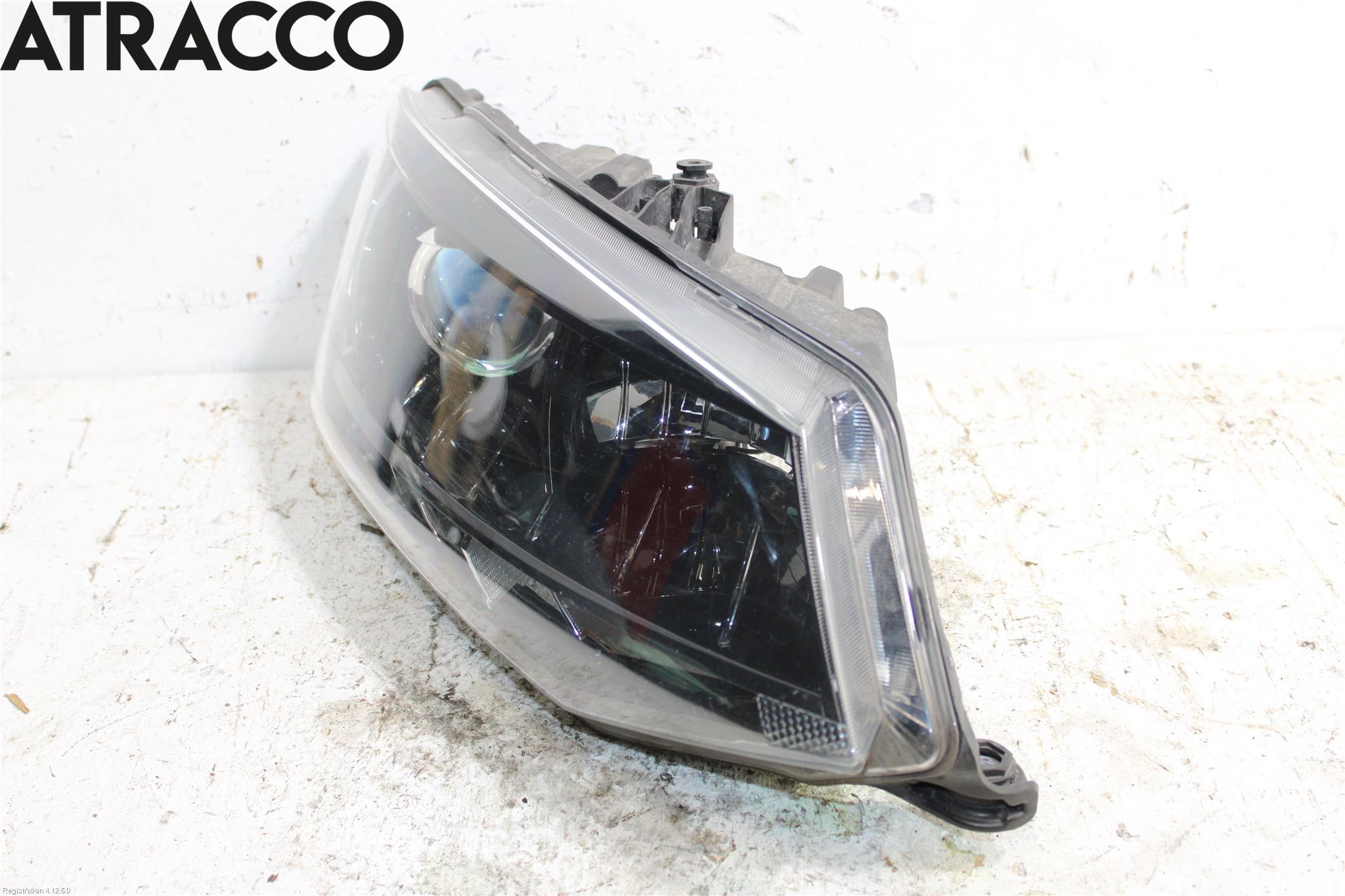 Skoda FABIA 15-21 Frontlykt Høyre