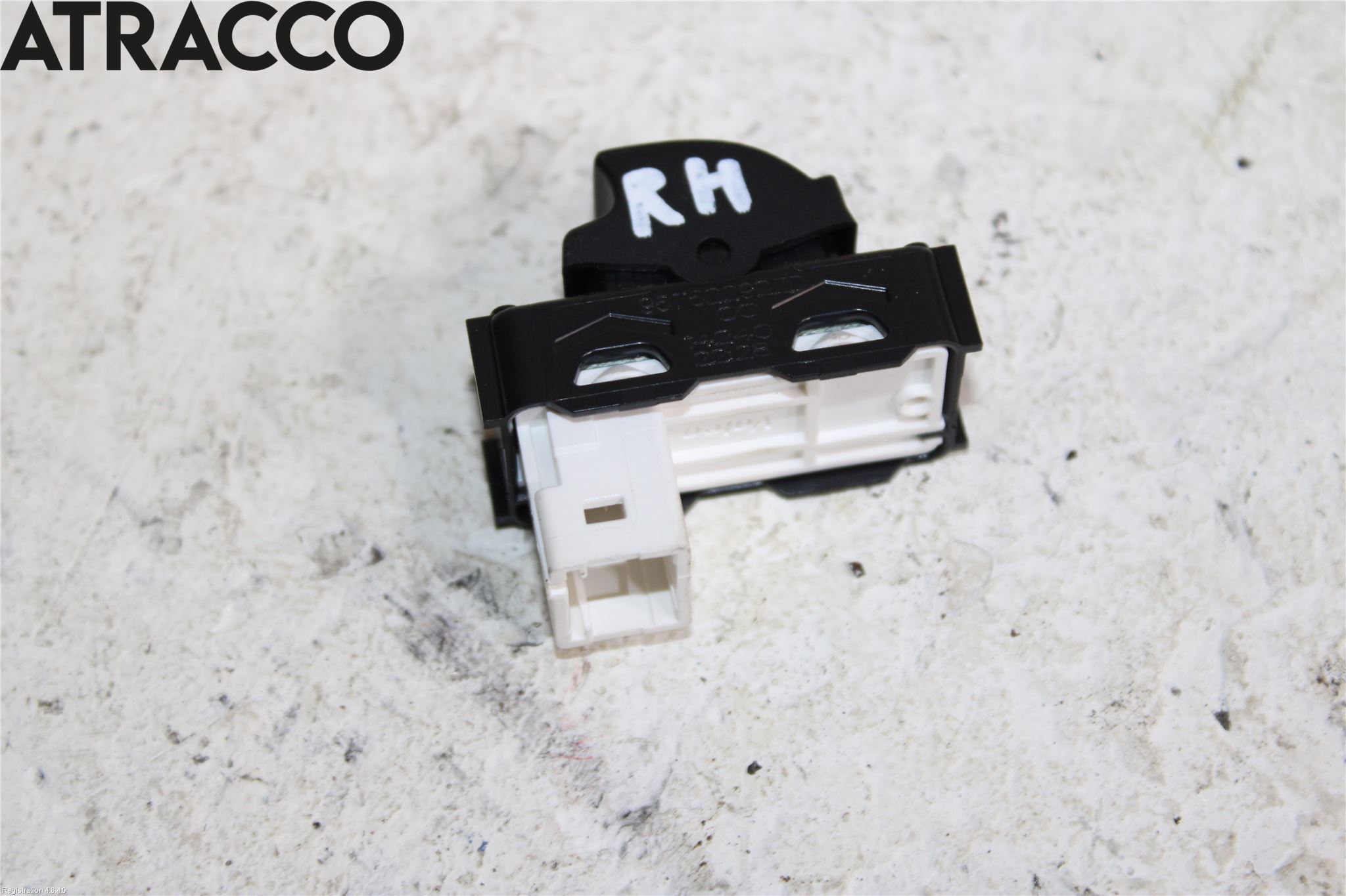 Peugeot 308 14-21 Bryter Vindusheis