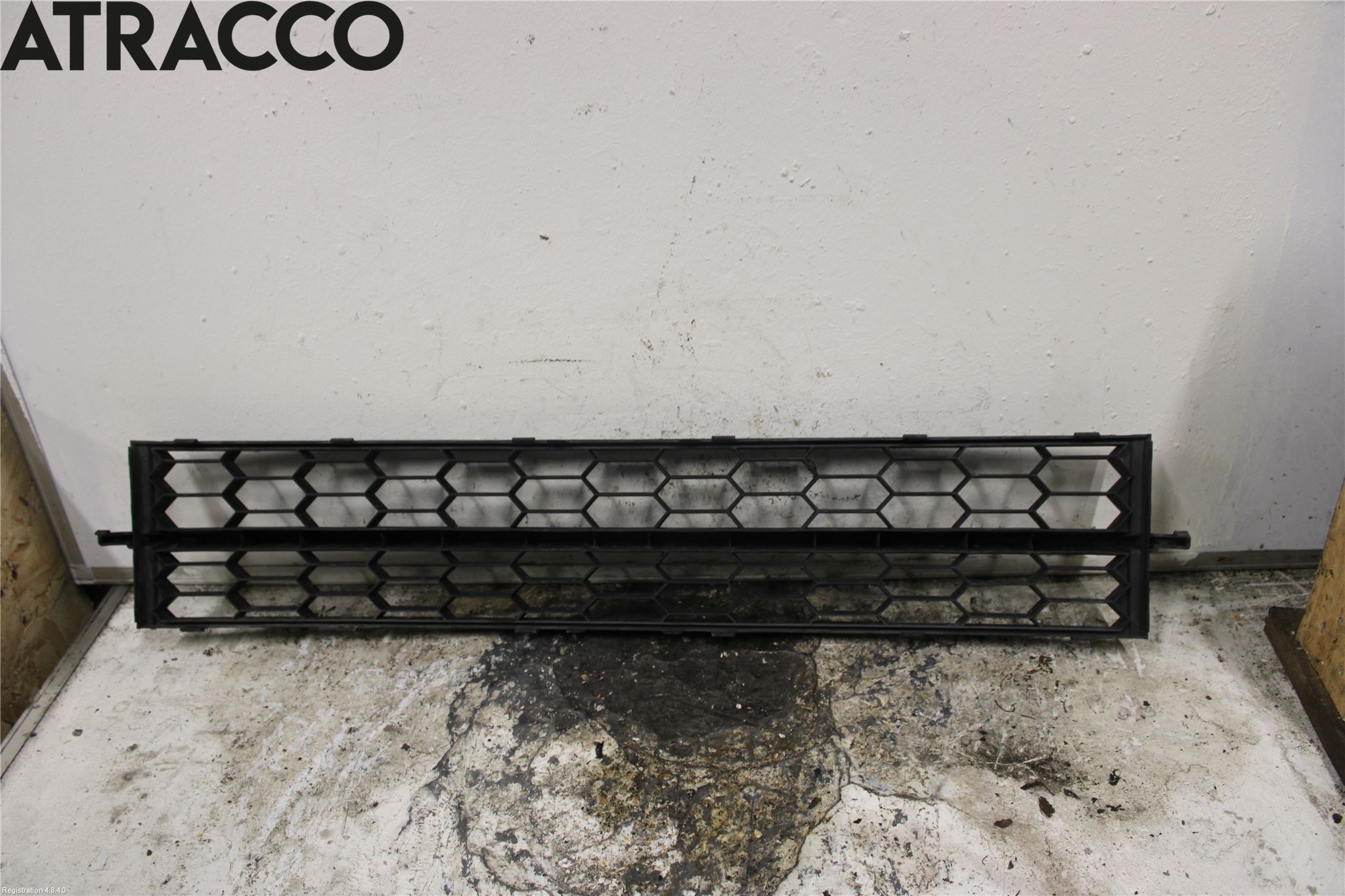 Skoda OCTAVIA (5E) 13-20 Grilldel Midt