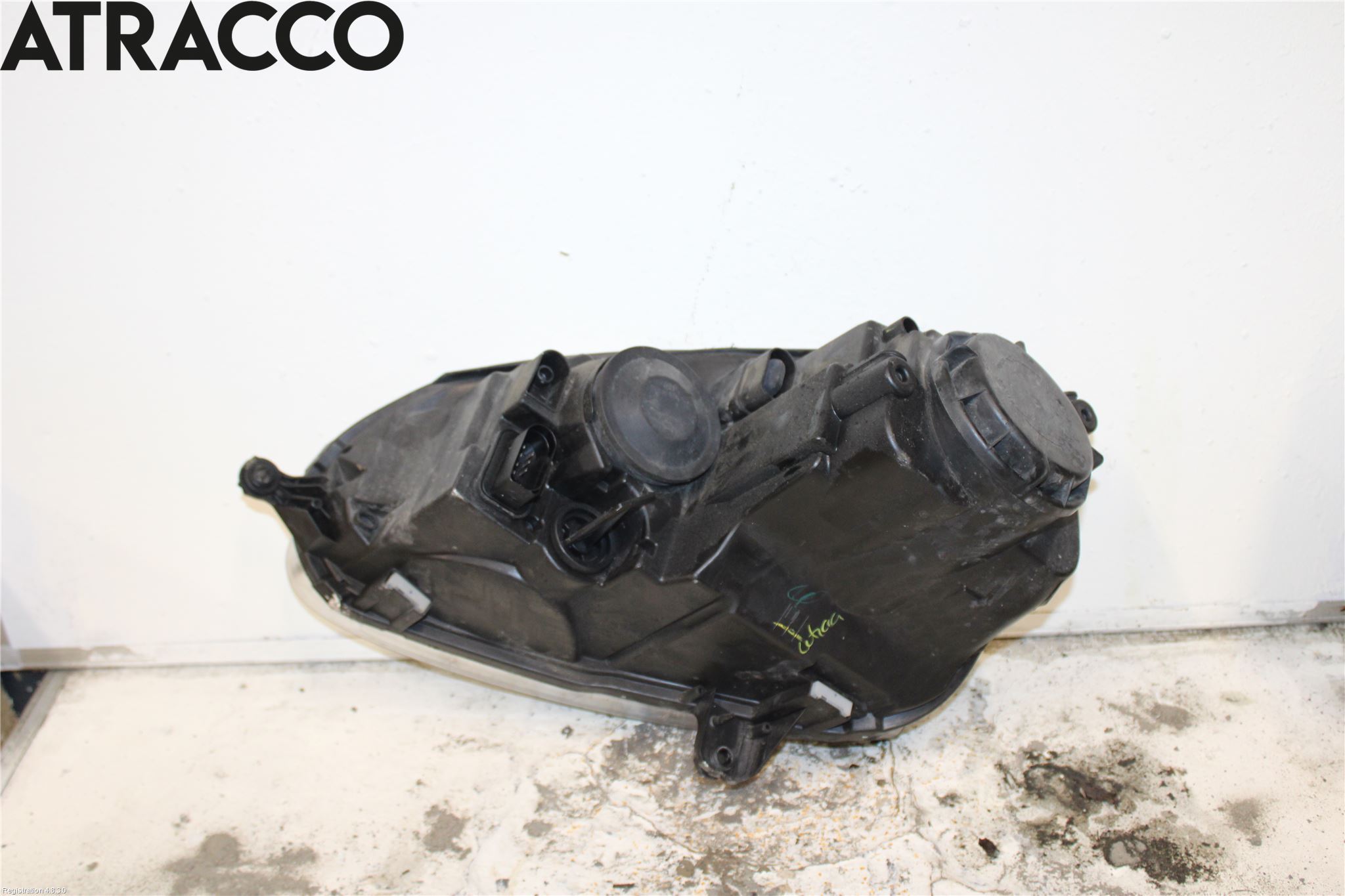 Volkswagen VW GOLF V 04-09 Frontlykt Høyre