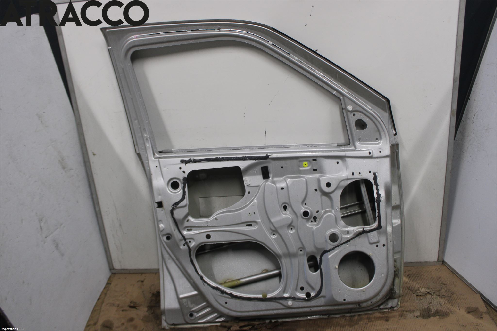 Suzuki SWIFT 05-10 Dør 4D Foran Venstre