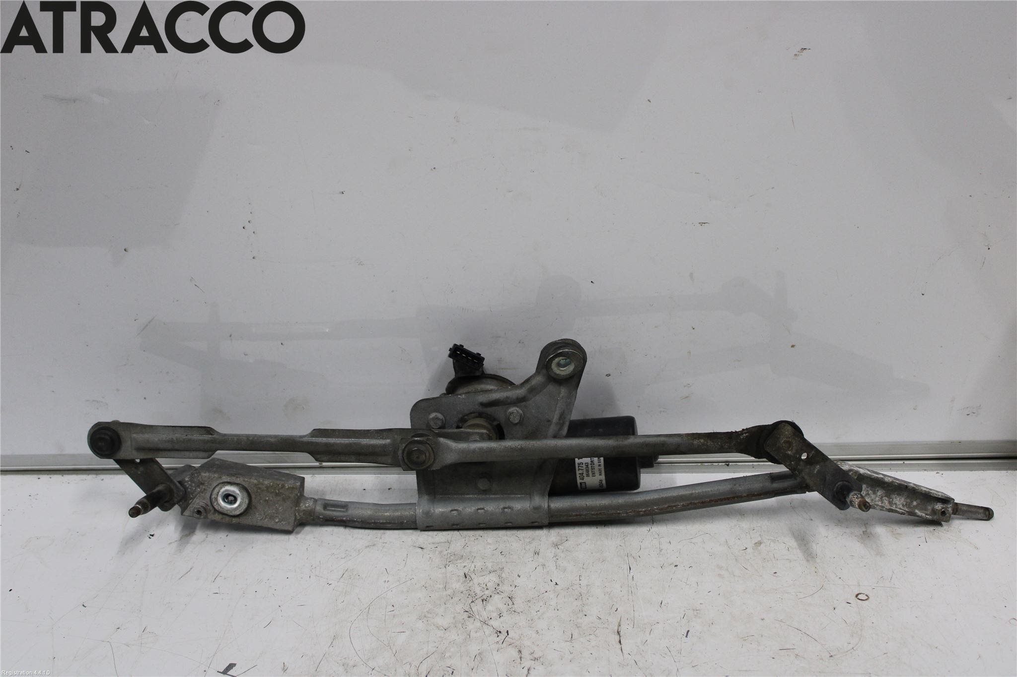 Volvo XC70 05-07 Viskermotor Frontrute