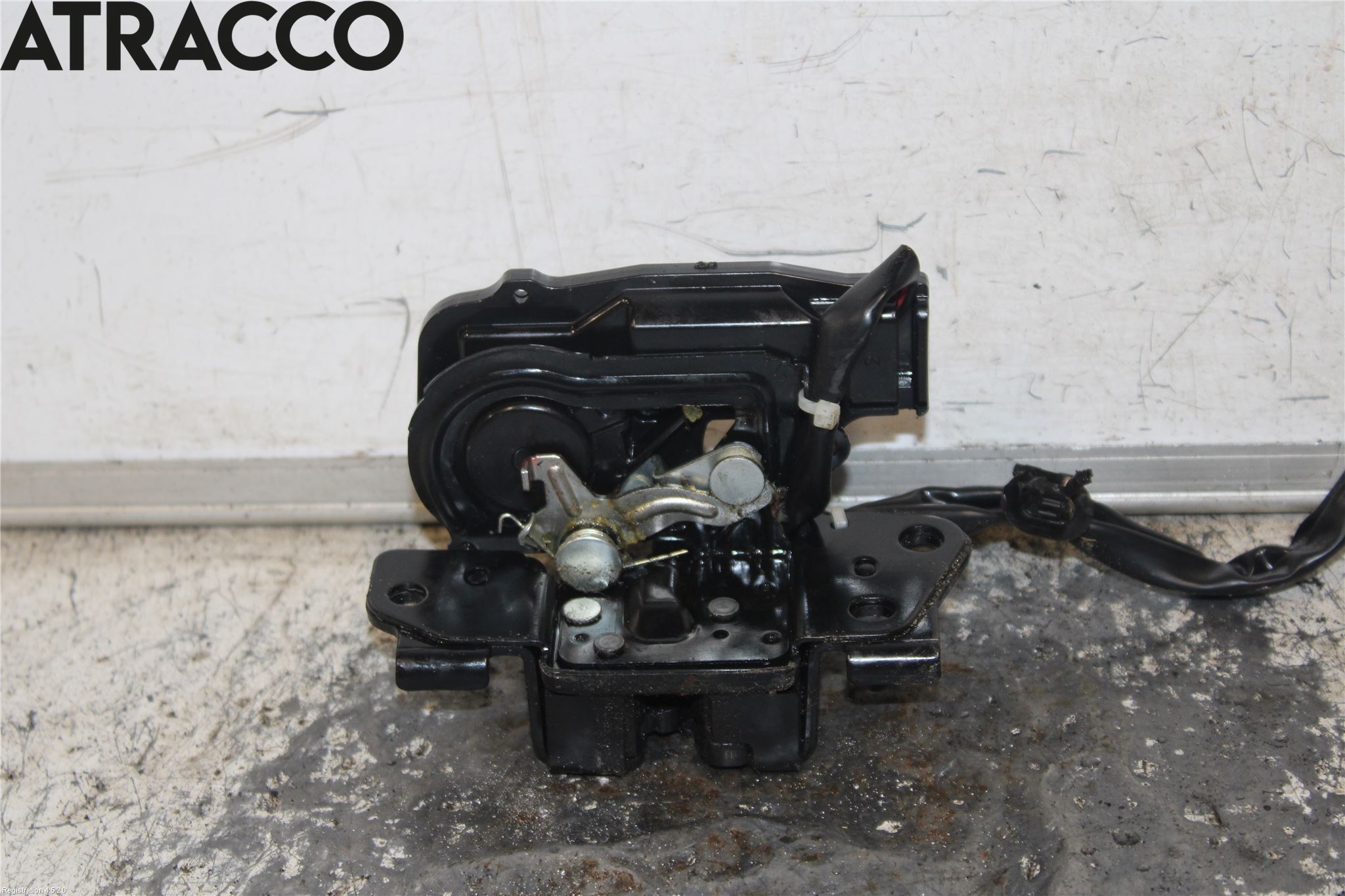 Lexus CT 200h Bakluke-Lokk Låsekasse