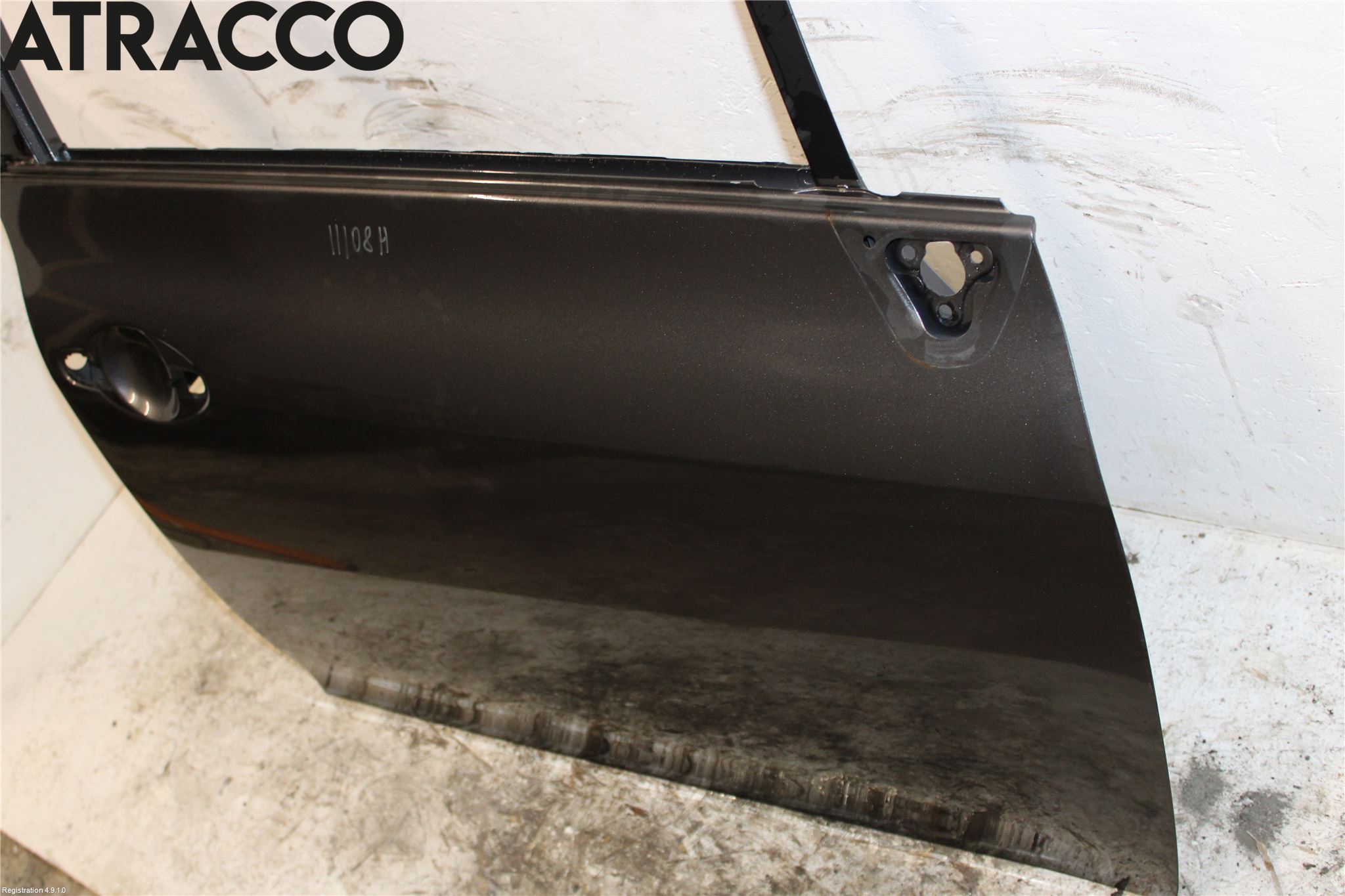 Toyota AURIS 10-12 Dør 4D Foran Høyre