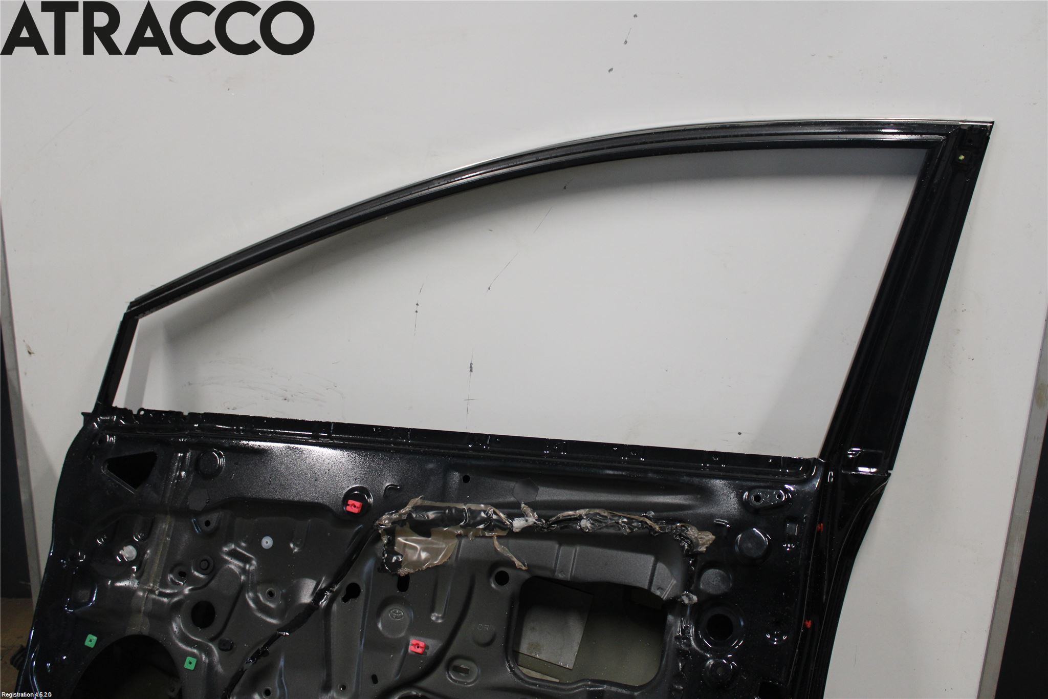 Toyota AVENSIS 09-15 Dør 4D Foran Høyre