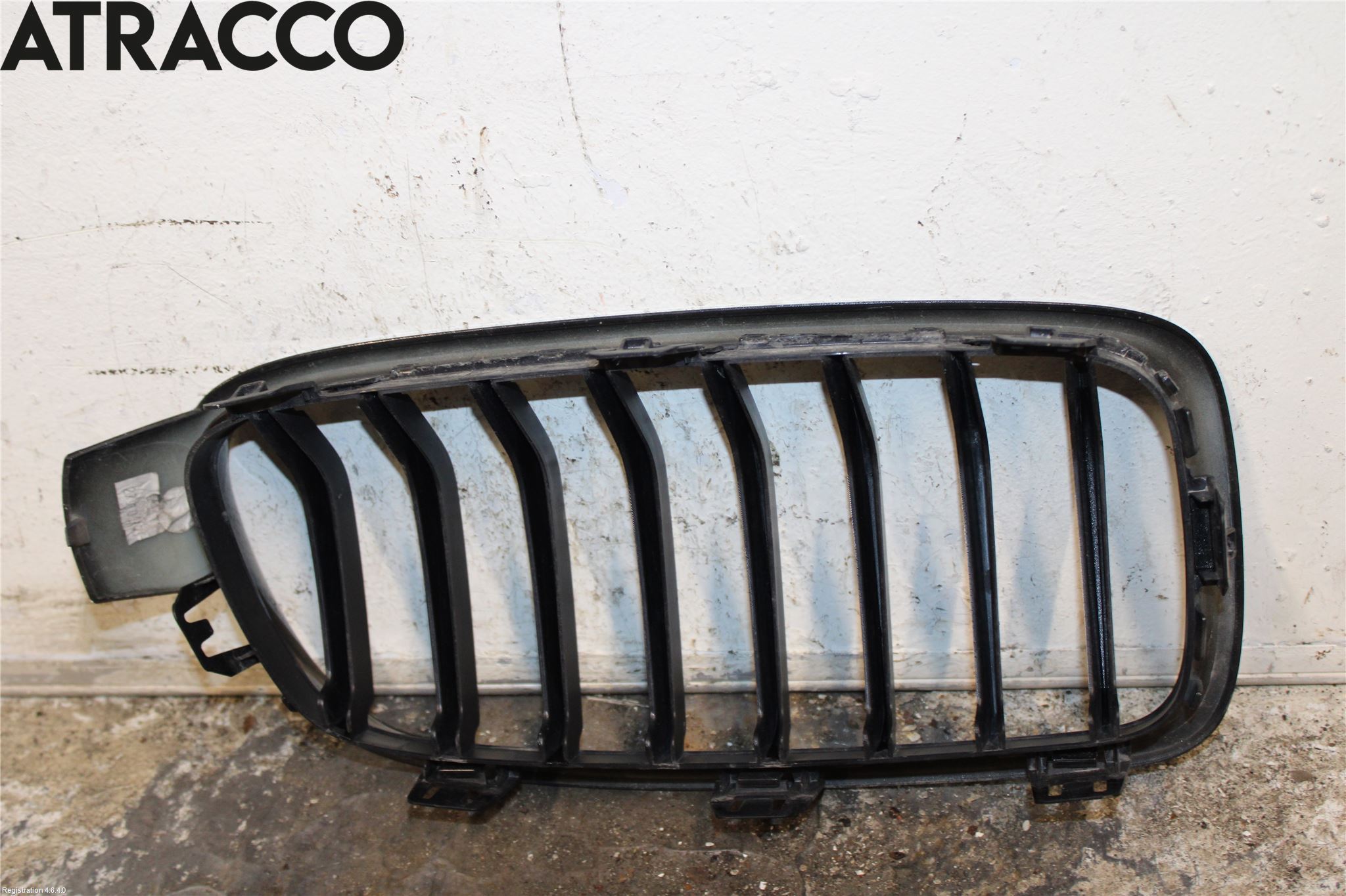BMW 3 F30/F31/F80 12-19 Grilldel Venstre