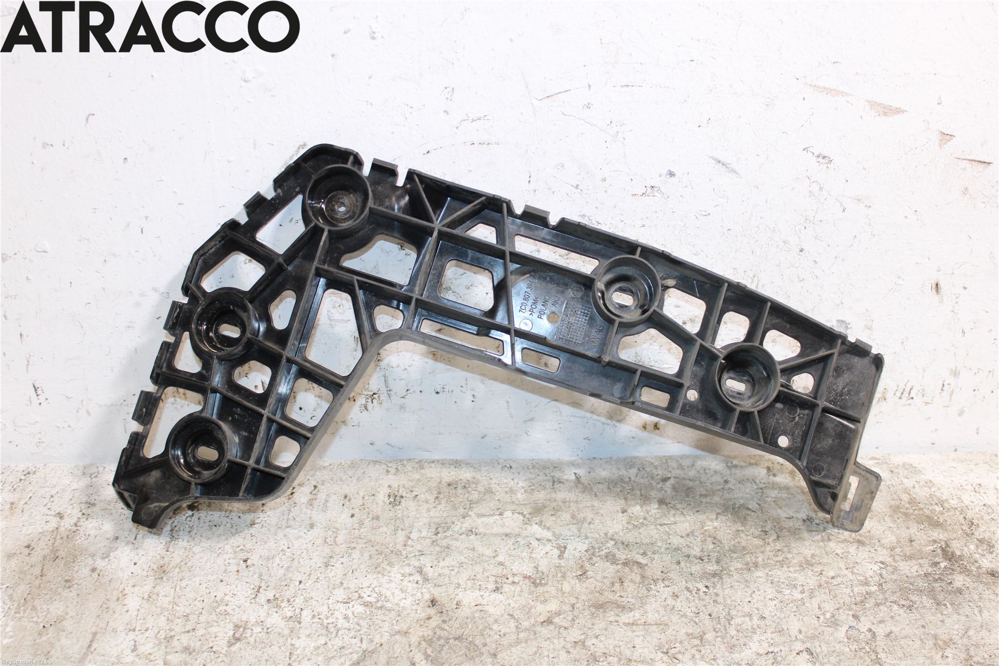 Volkswagen VW CRAFTER II / E-CRAFTER 17- Støtfanger Bak Feste