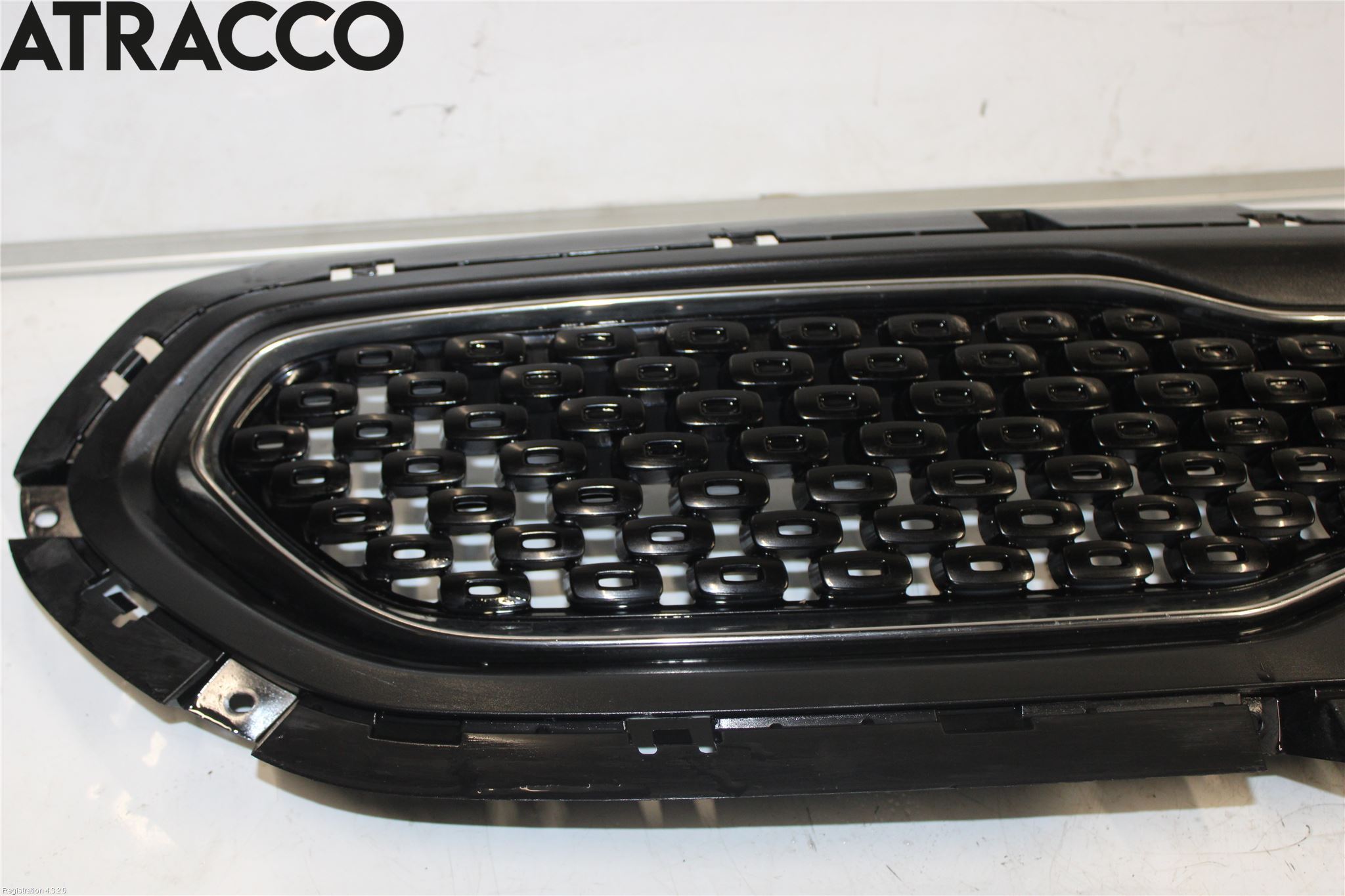 Kia NIRO (DE) 17-22 Grilldel Midt