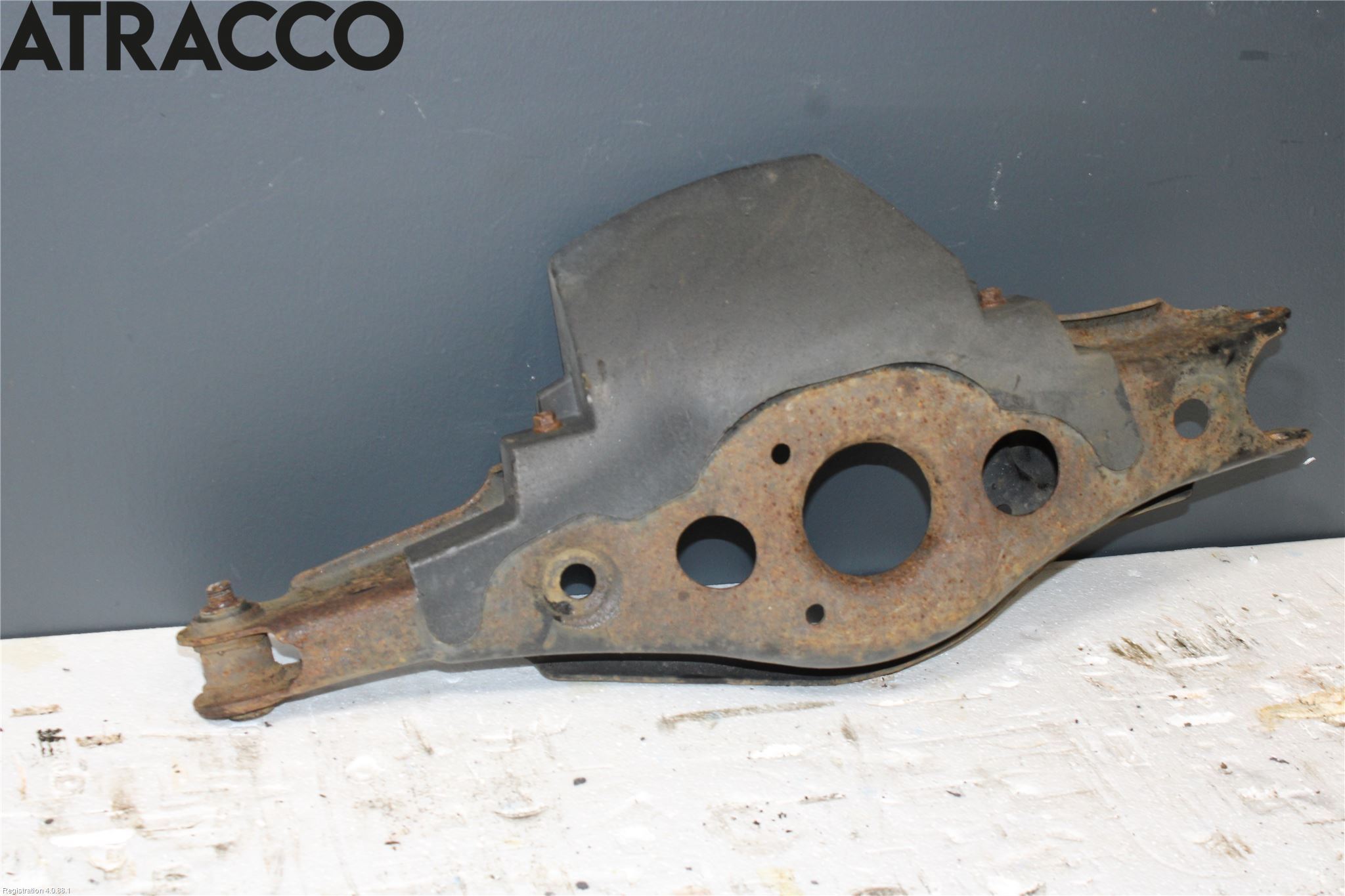 Toyota RAV 4 06-12 Bærearm Bak Venstre