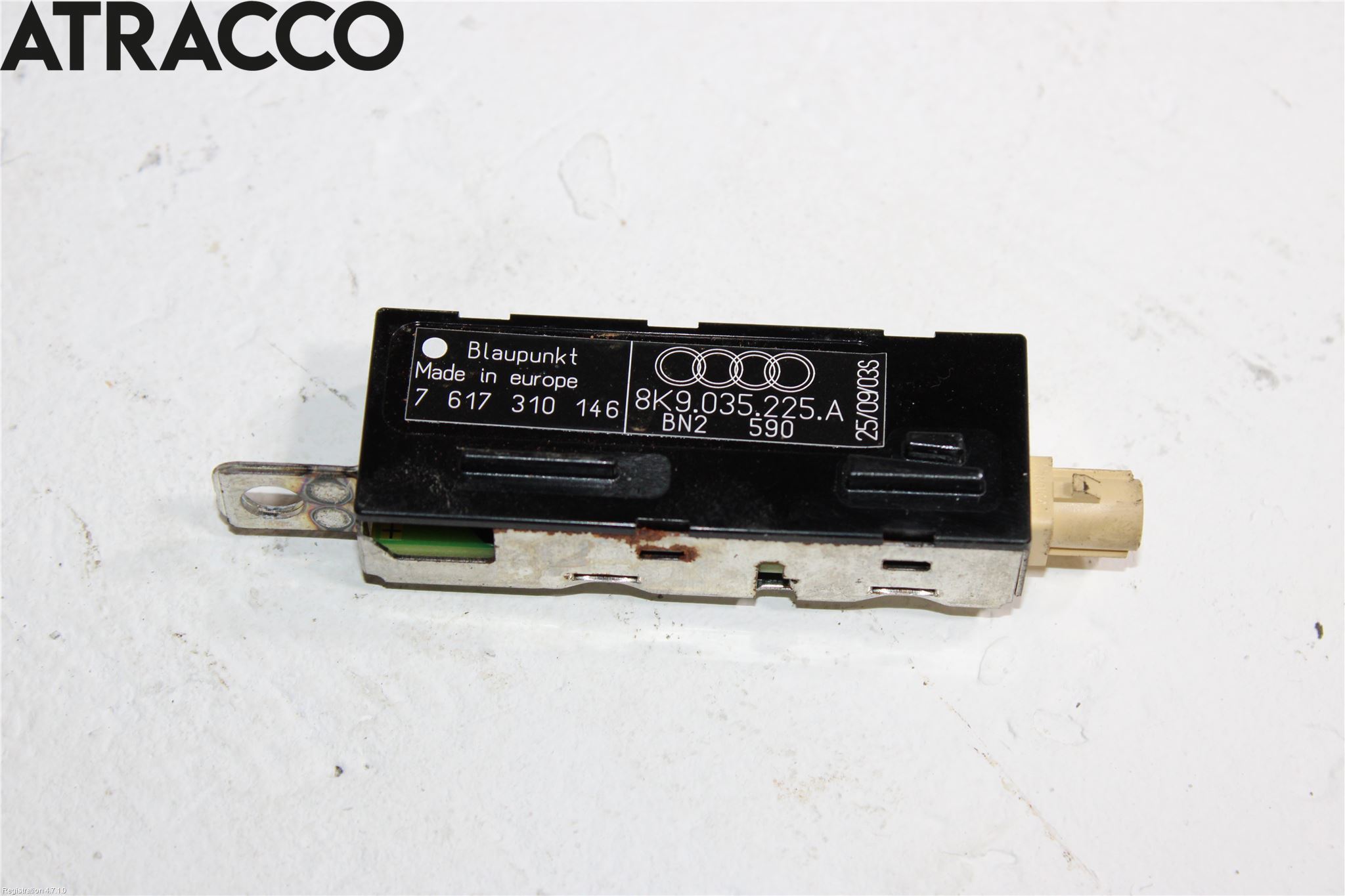 Audi A4/S4 08-11 Stereo Antenneforsterker