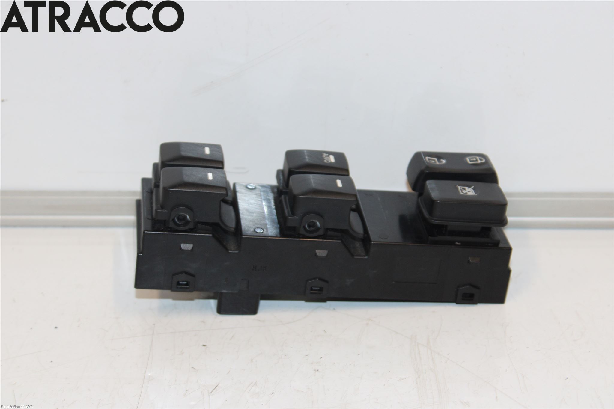 Kia SPORTAGE (SL) 11-15 Bryter Vindusheis