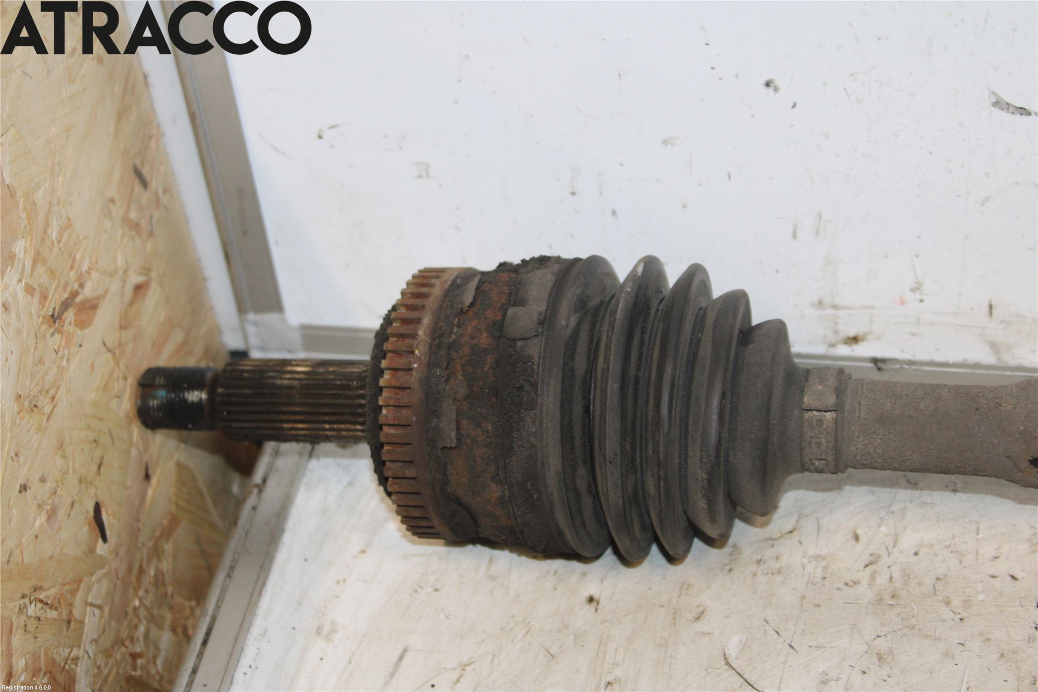 Hyundai i40 08-15 Drivaksel Foran Kompl Høyre