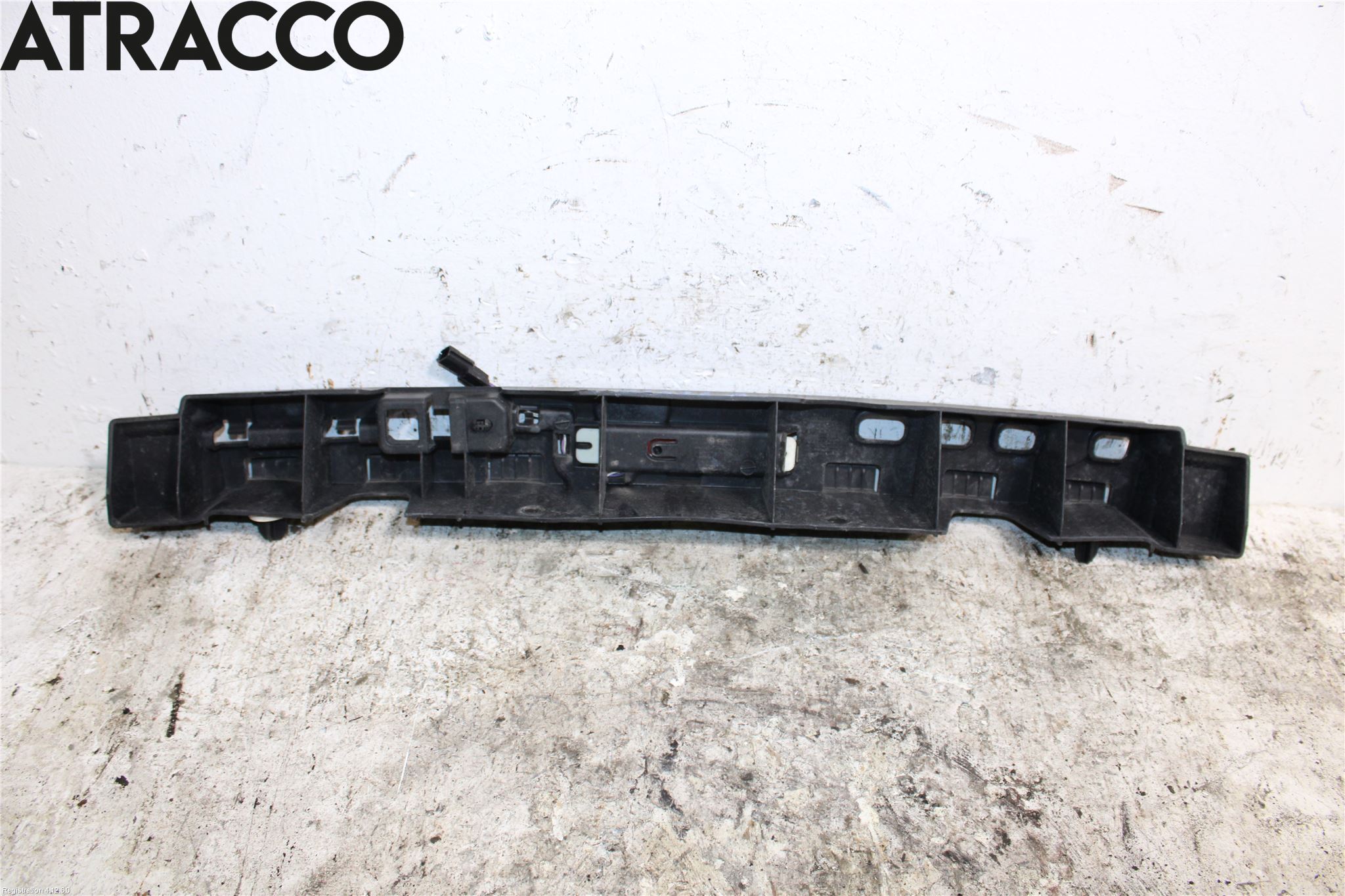 Renault CAPTUR 13-19 Støtfanger Bak Midt Del