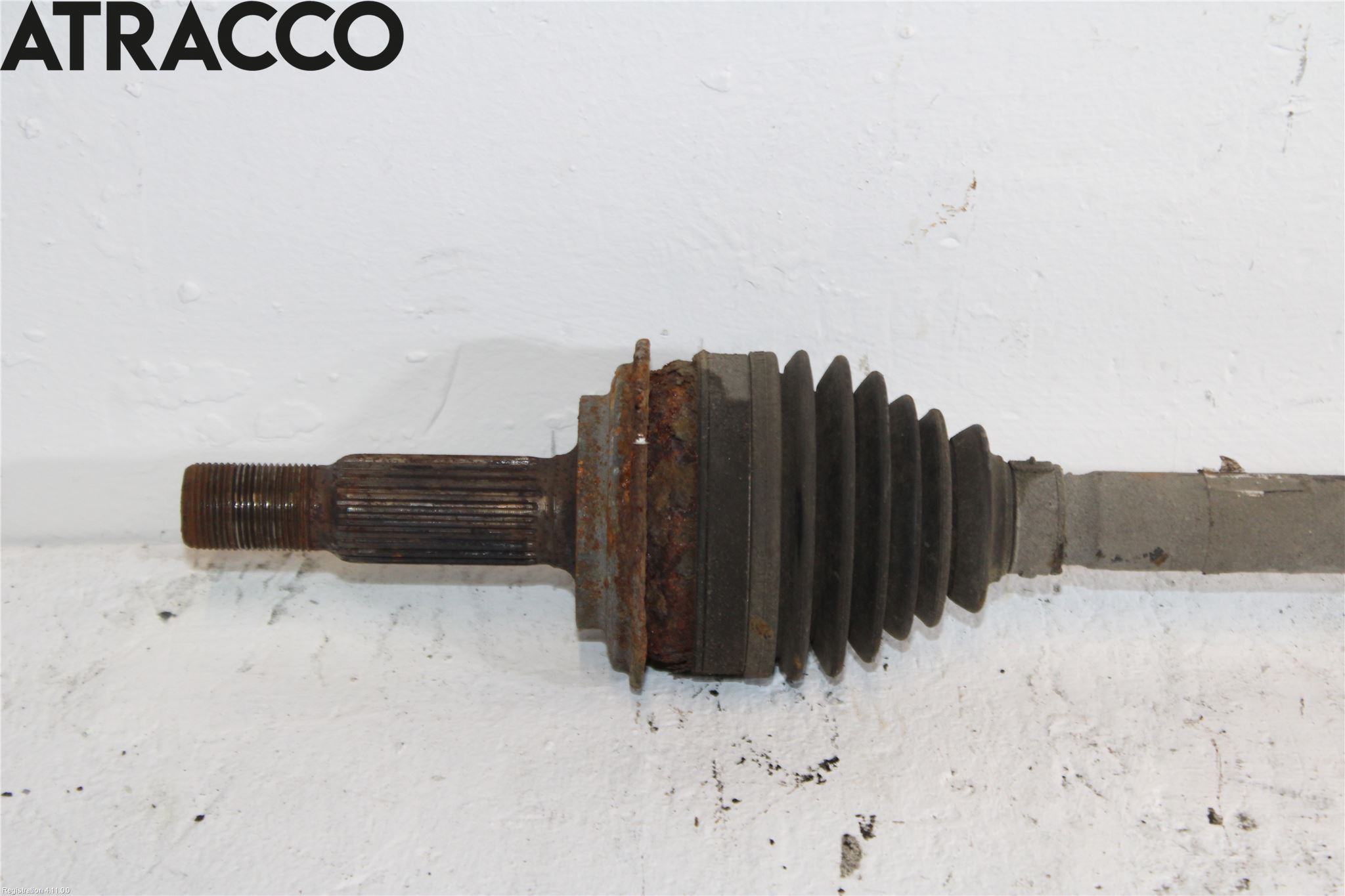 Toyota YARIS XP90 06-11 Drivaksel Foran Kompl Høyre