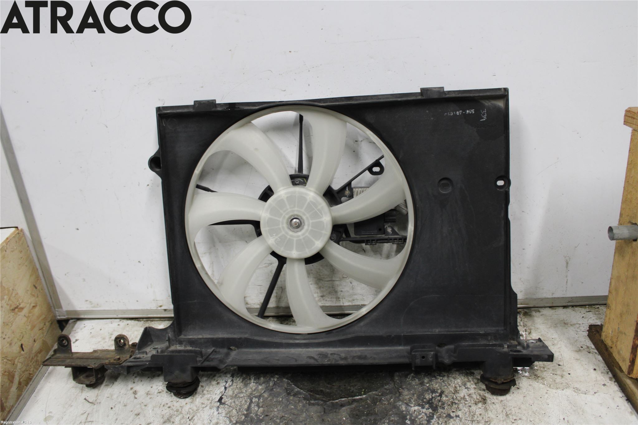 Toyota COROLLA 08-12 Kjølevifte Elektrisk