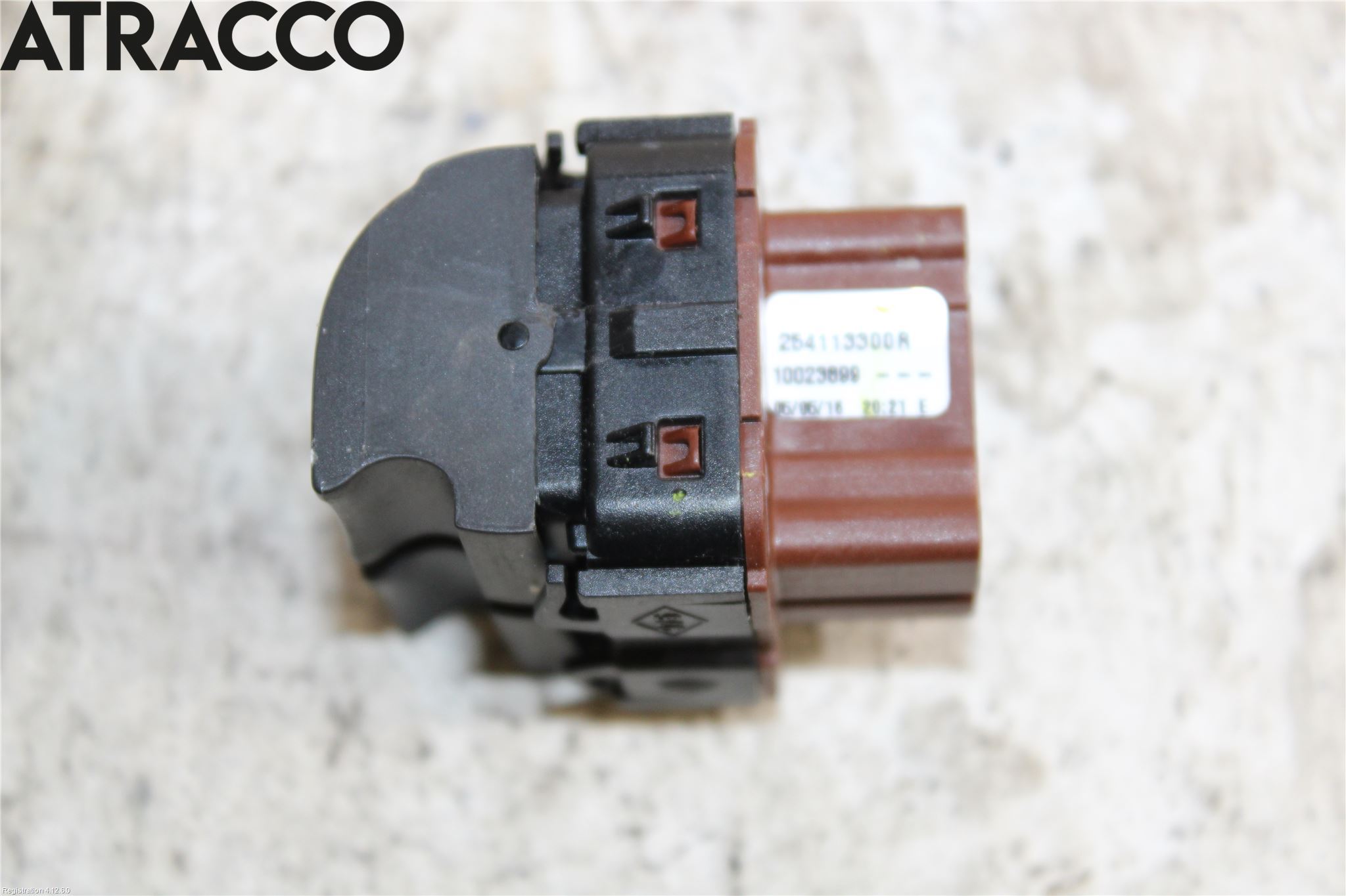 Renault CAPTUR 13-19 Bryter Vindusheis