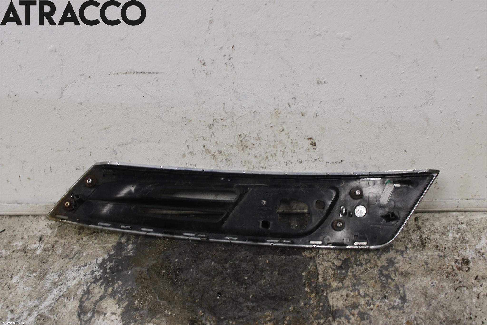 Peugeot 5008 10-16 Frontlykt Ramme H Lyktering