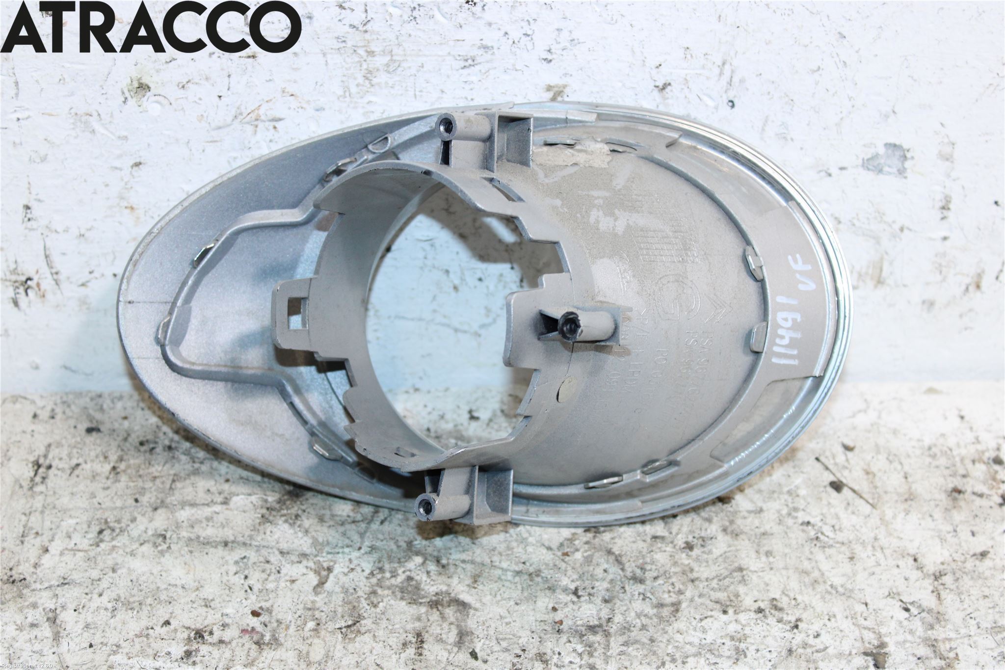 Peugeot PARTNER 08-15 Frontlykt Kurve-Tåkelys Ramme