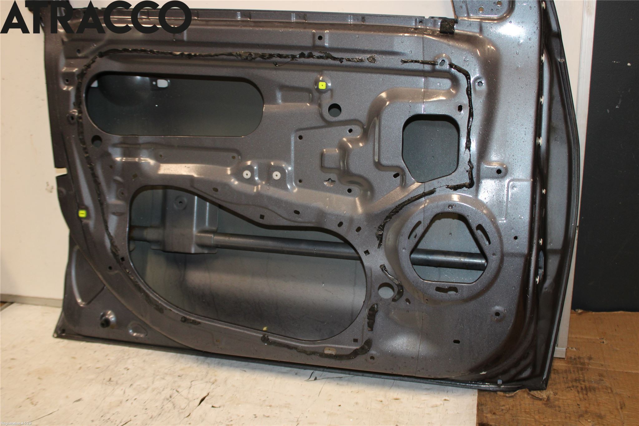 Mitsubishi OUTLANDER 07-12 Dør 4D Foran Venstre