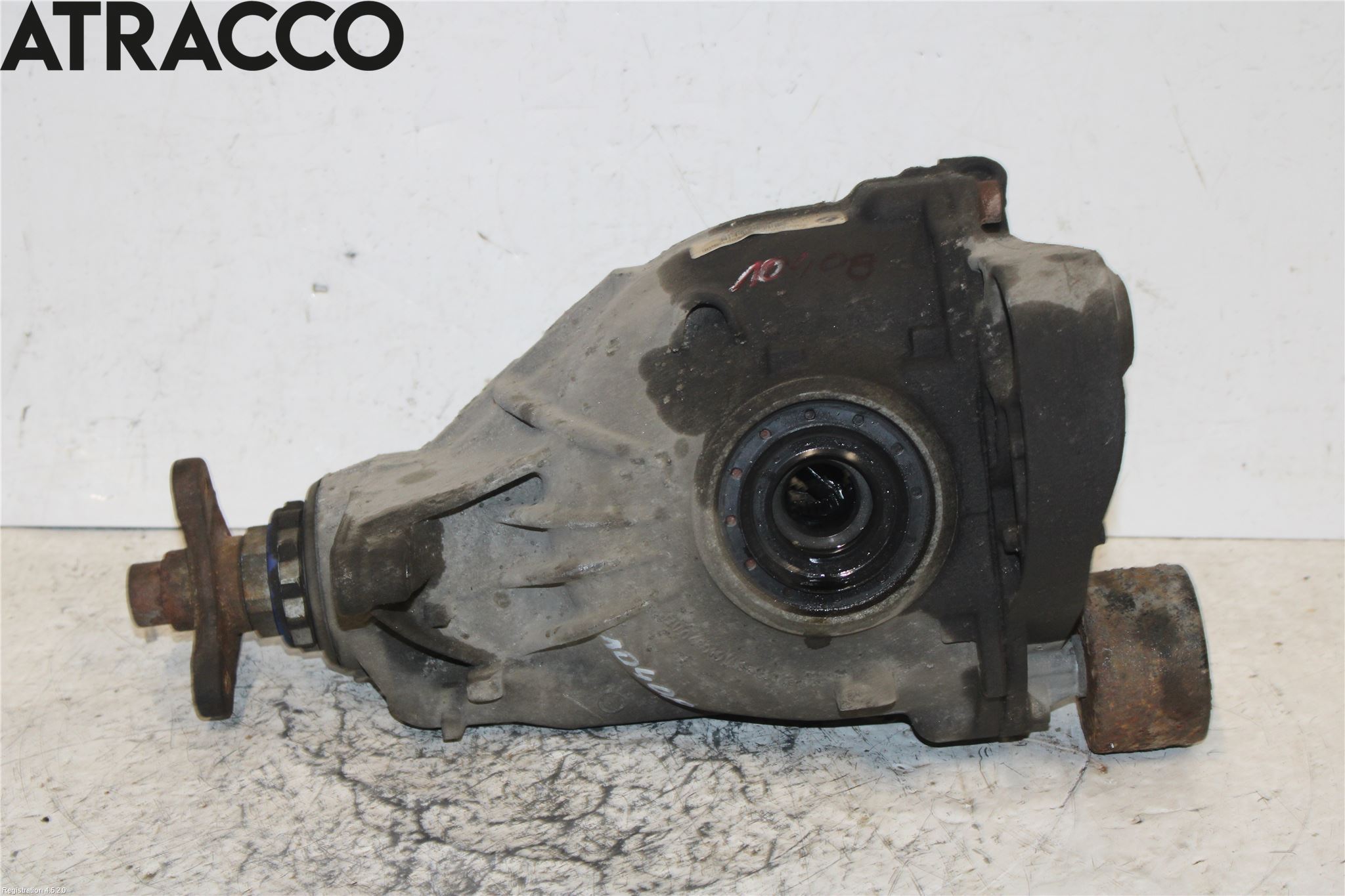 BMW 5 F10/F11/F18 09-17 Bakaksel Kardang Bak -Diff