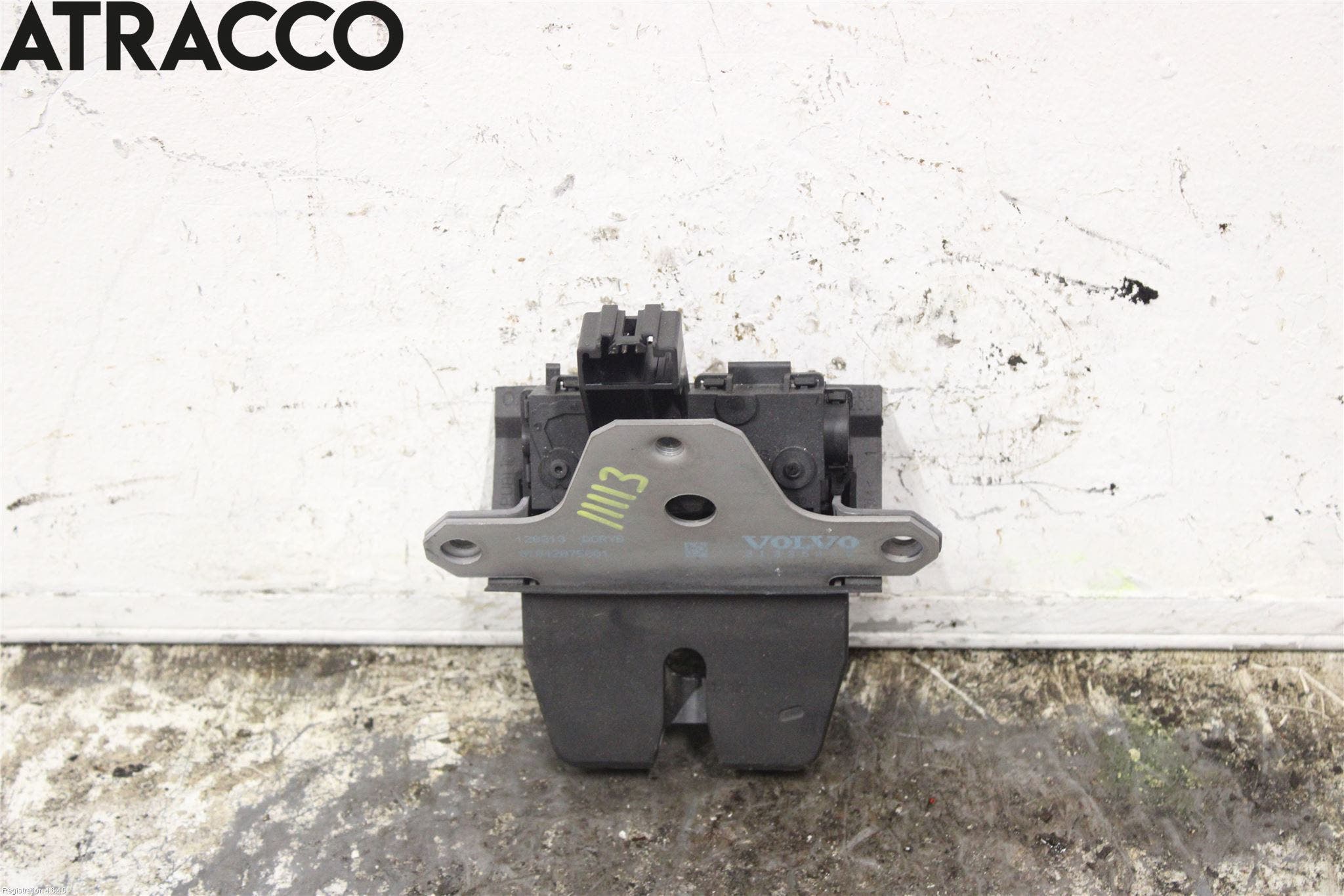 Volvo V40 12-19 Bakluke-Lokk Låsekasse