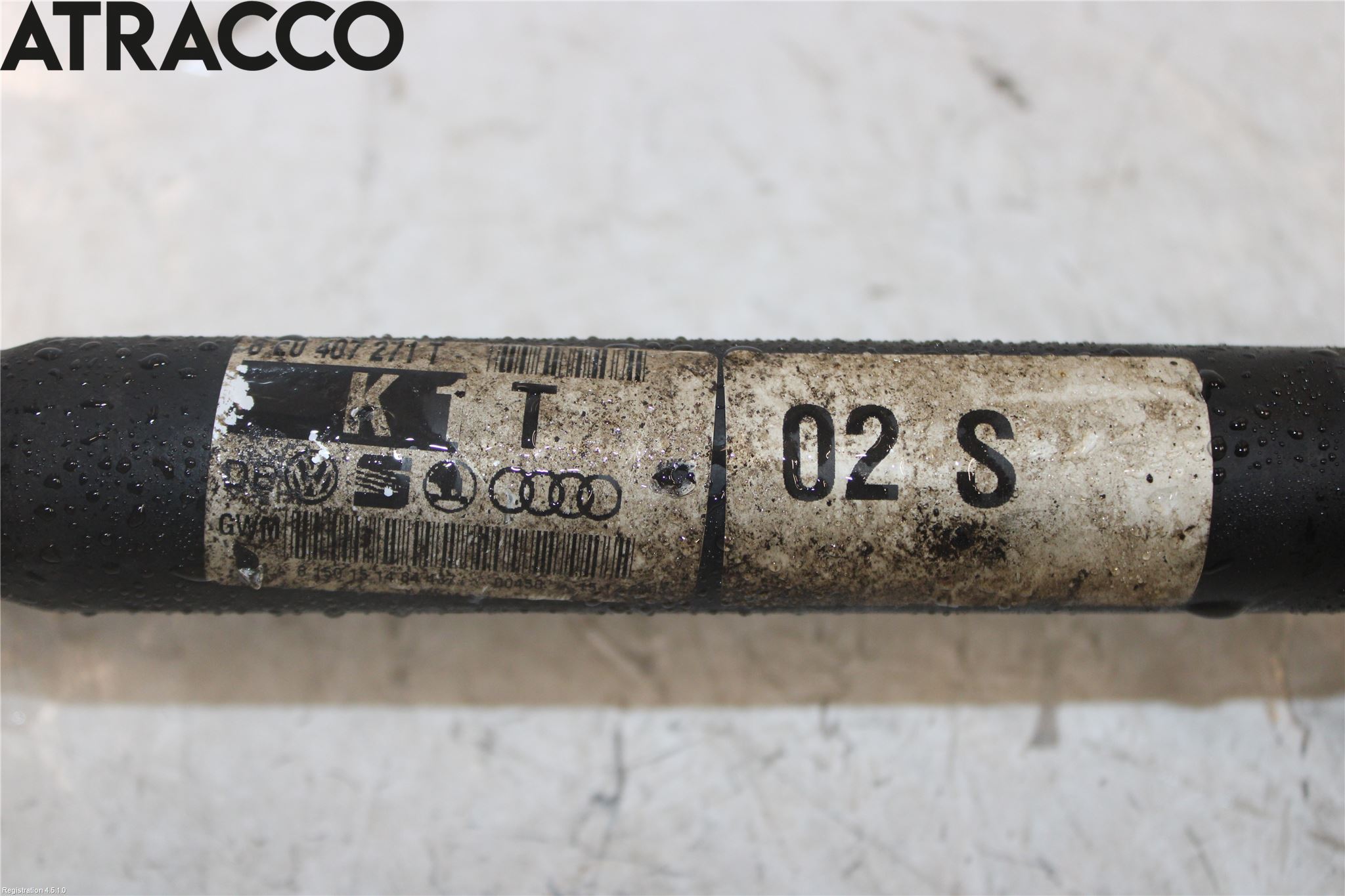 Audi A4/S4 01-05 Drivaksel Foran Kompl Høyre