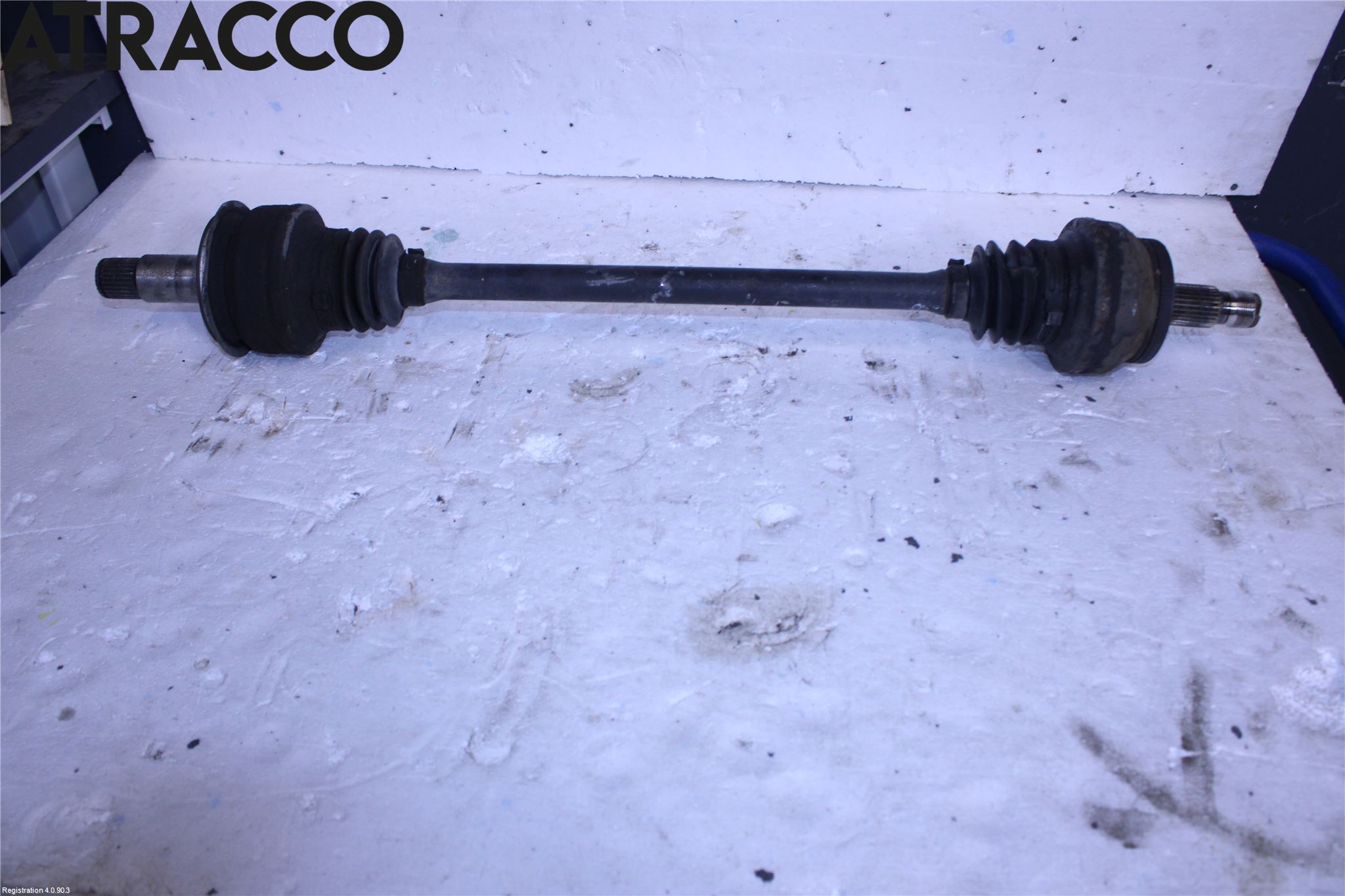 Mercedes-Benz MB E-KLASS COUPÈ/CAB(C207) 09-17 Drivaksel Bak Kompl Høyre