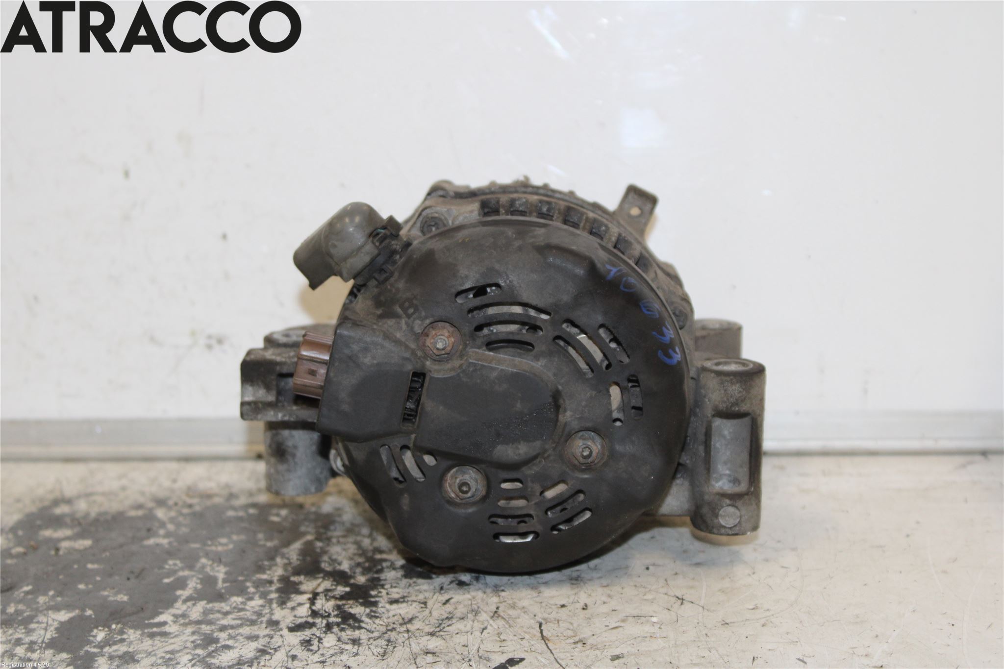 Toyota AVENSIS 09-15 Dynamo