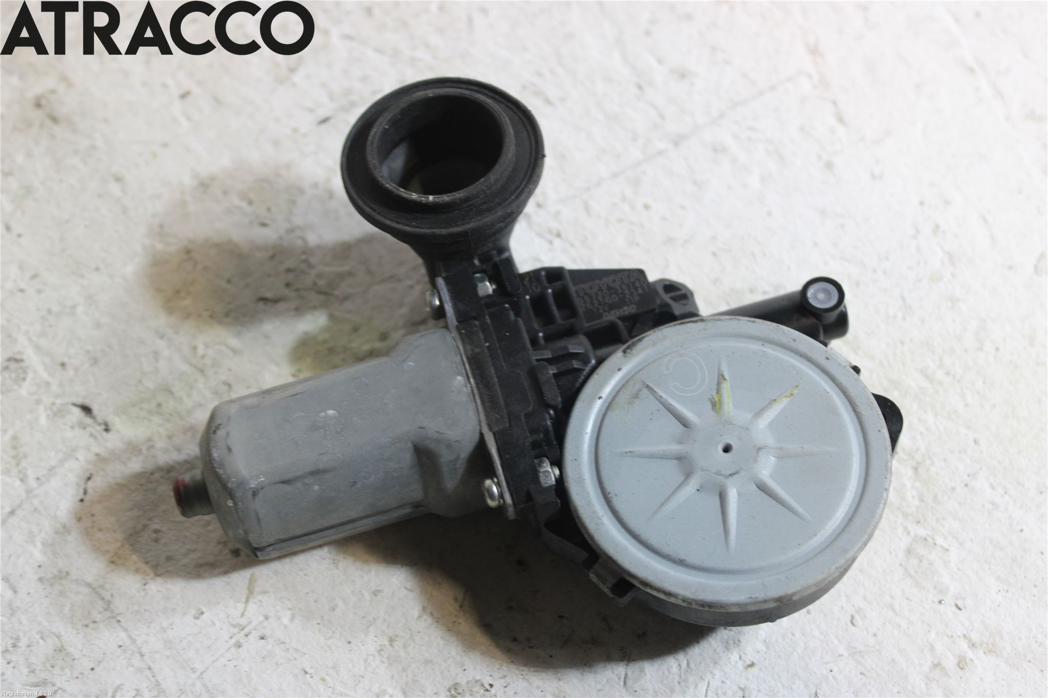 Toyota URBAN CRUISER Vindusheismotor