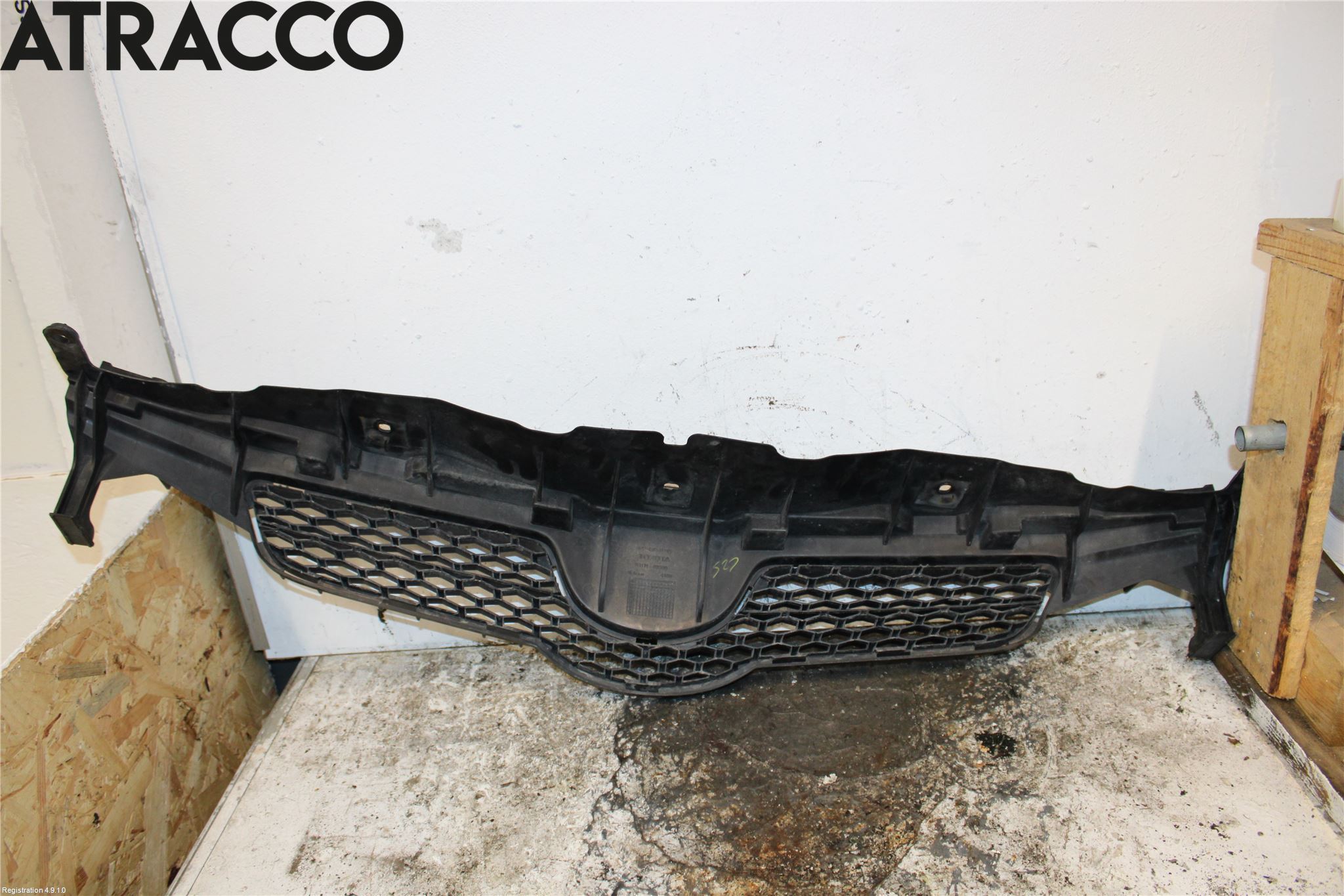 Toyota AURIS 10-12 Grill Komplett