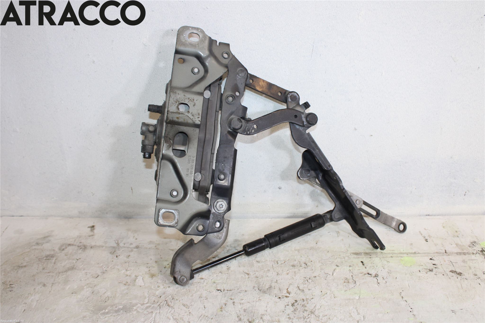 BMW 5 F10/F11/F18 09-17 Panser Hengsel - Hengsler