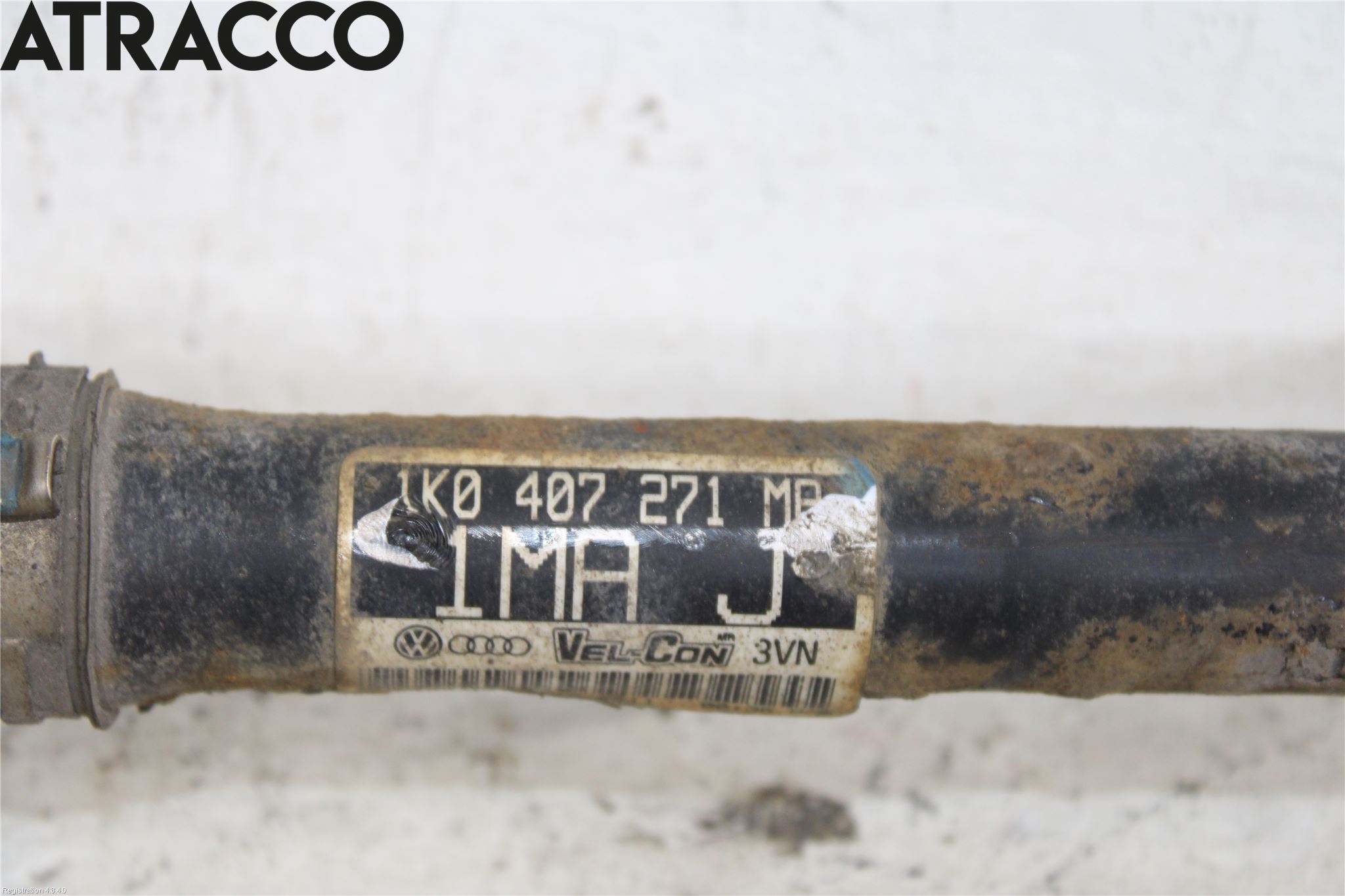 Volkswagen VW GOLF VI 09-13 Drivaksel Foran Kompl Venstre