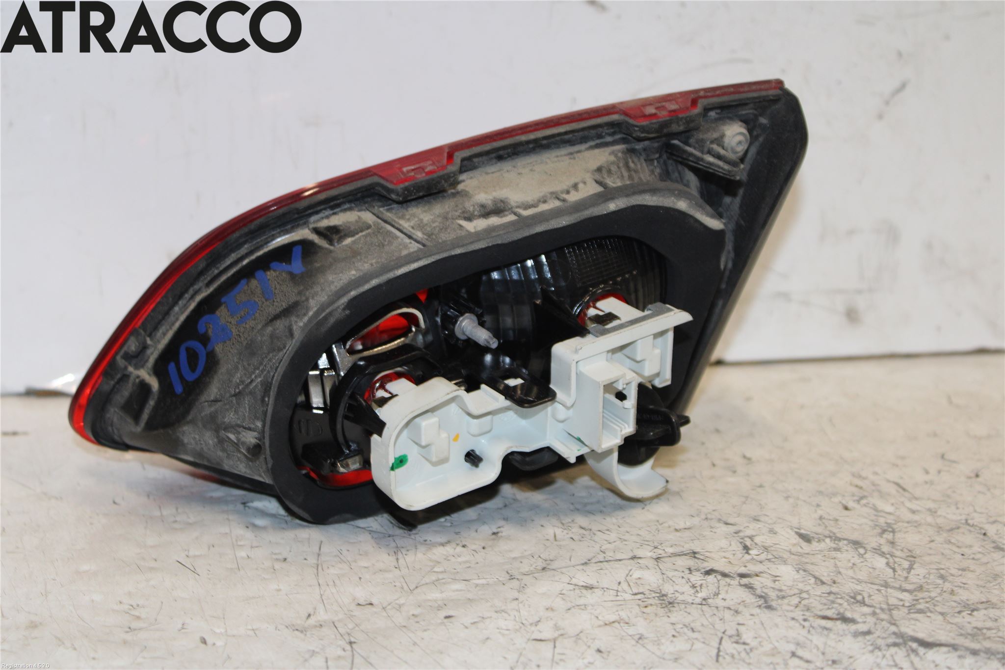 Volkswagen VW GOLF / E-GOLF VII 13-20 Baklykt Venstre  På Luke(Indre