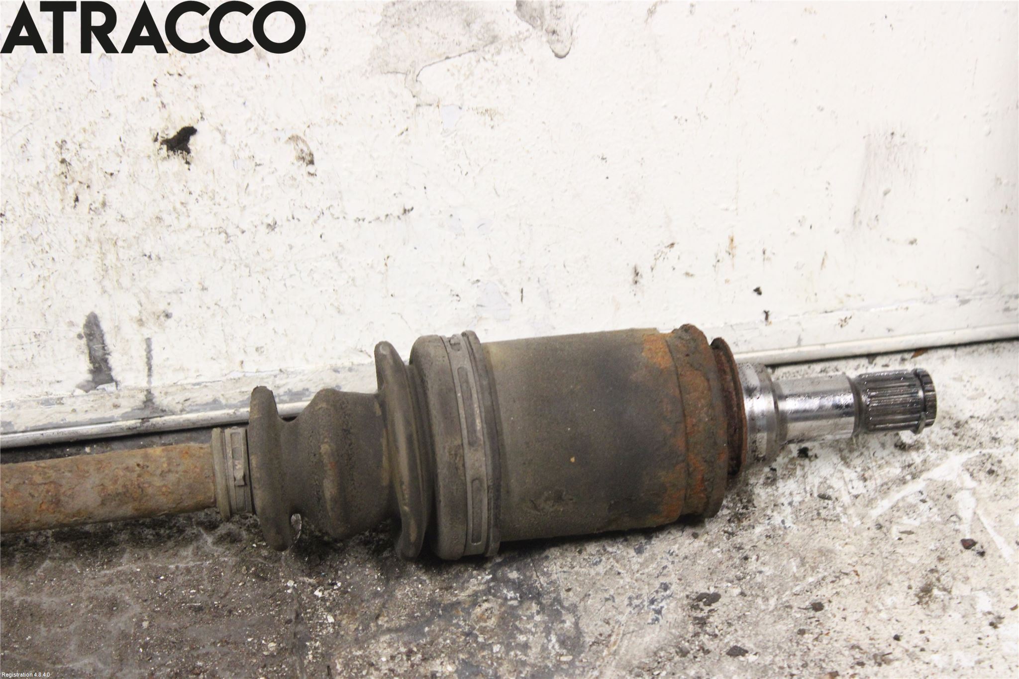 Toyota URBAN CRUISER Drivaksel Bak Kompl Venstre