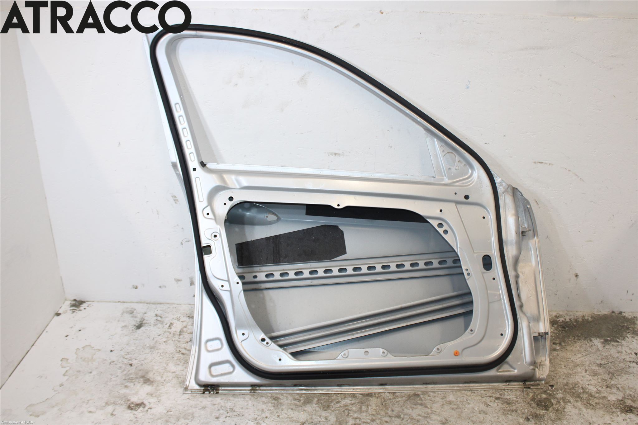 Mercedes-Benz MB E-KLASS (W212) 09-16 Dør 4D Foran Venstre