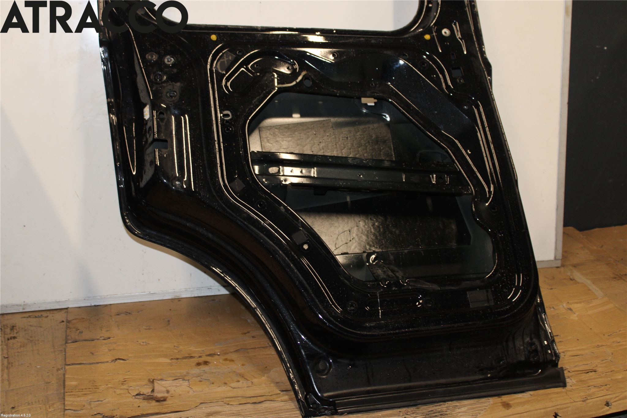 Ford TRANSIT/TOURNEO COURIER 13-23 Dør Skyvedør Venstre