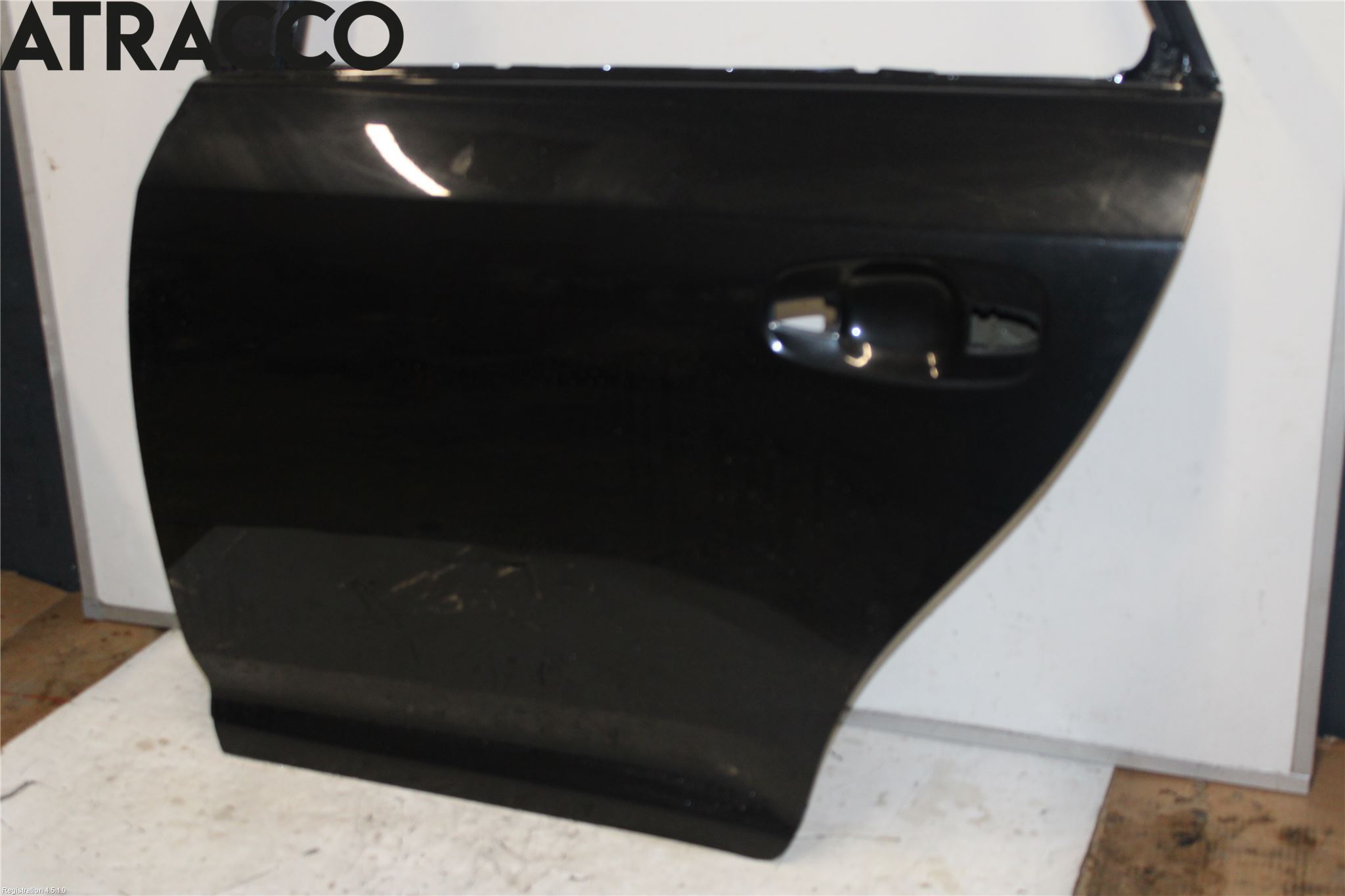 Toyota AVENSIS 09-15 Dør 4D Bak Venstre