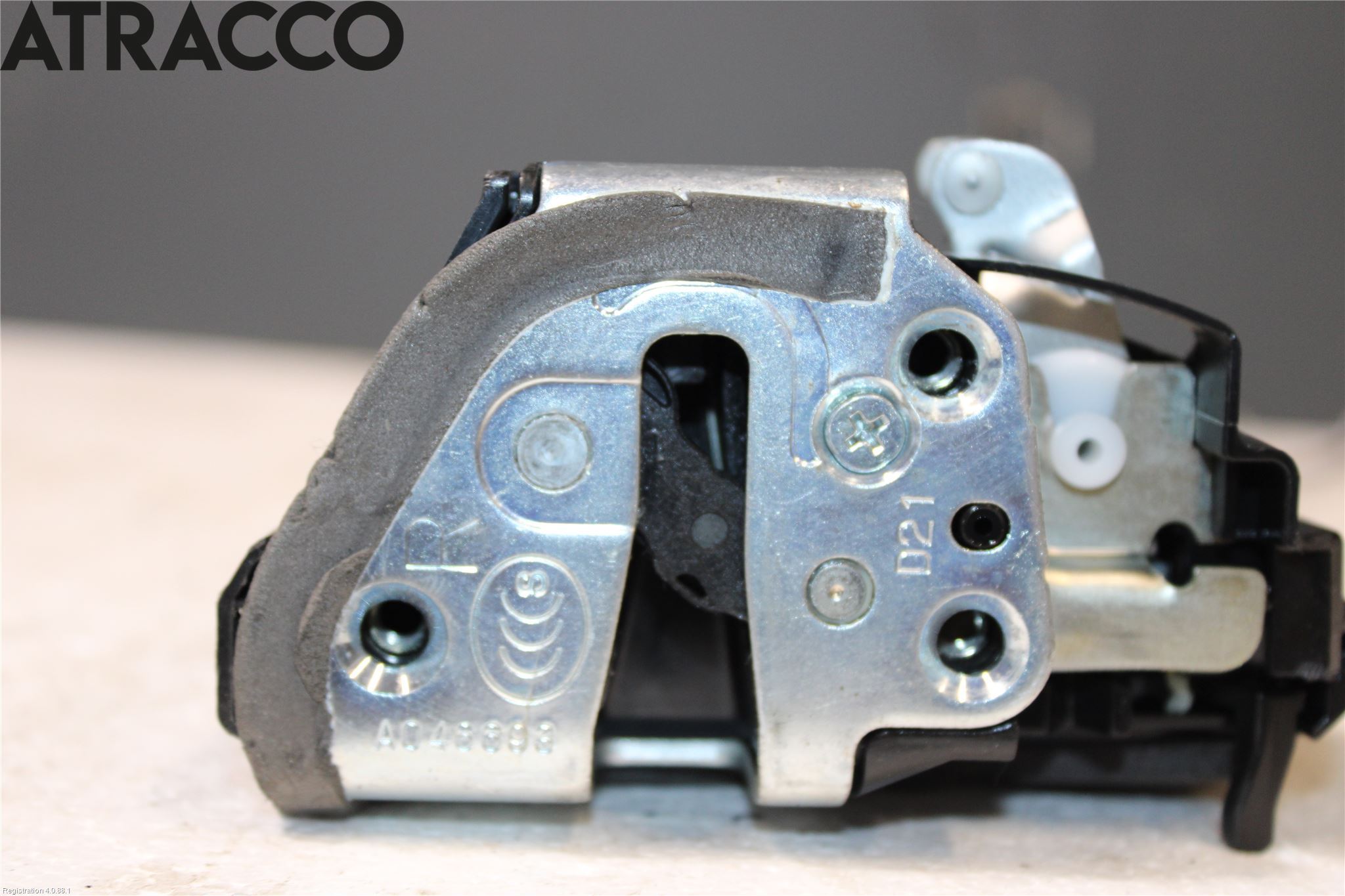 Toyota RAV4 13-18 Dørlås - Låsekasse