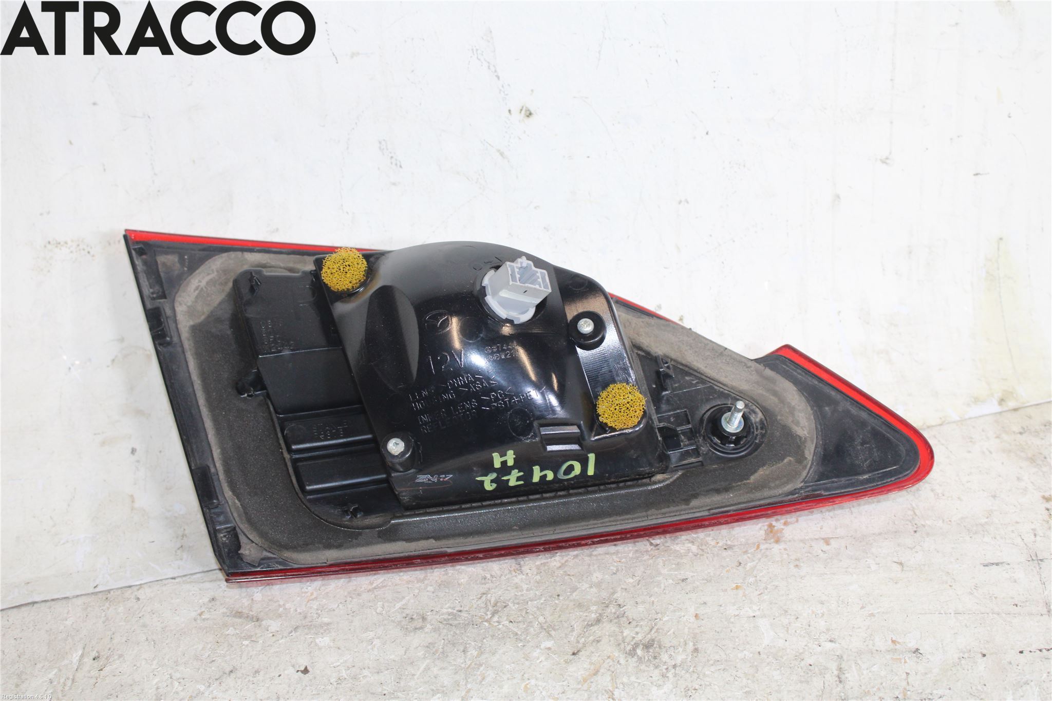 Mazda 5 10-18 Baklykt Høyre  På Luke(Indre)