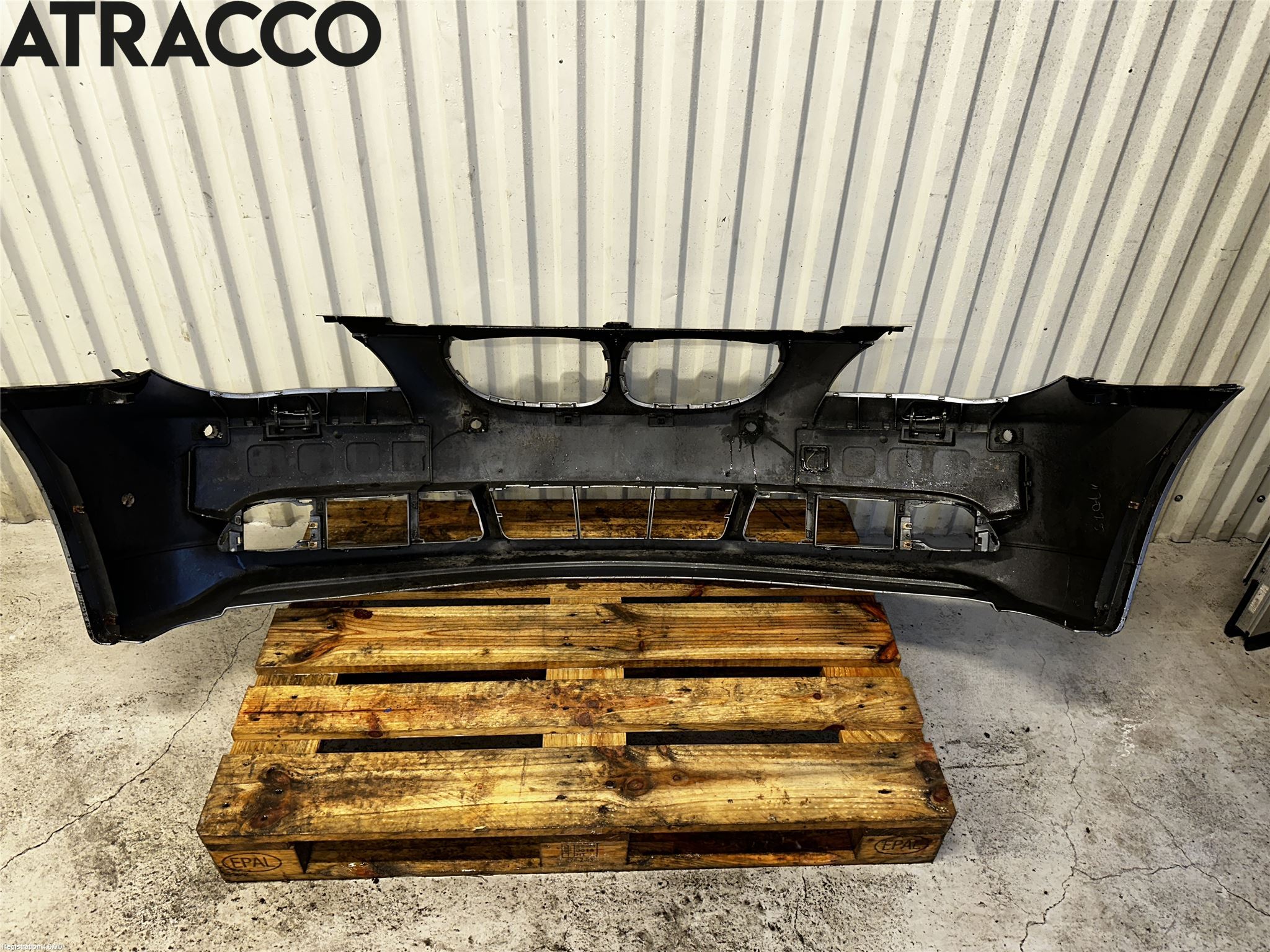 BMW 5 E60/61 Sed/Tou 02-10 Støtfanger Foran