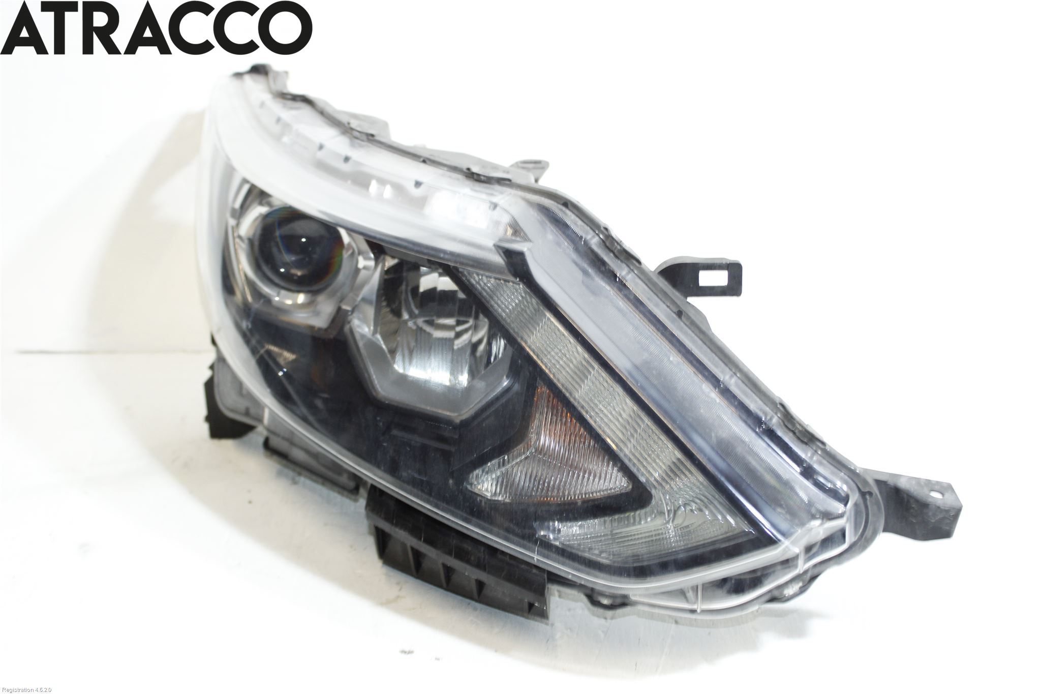 Nissan QASHQAI 14-17 Frontlykt Høyre