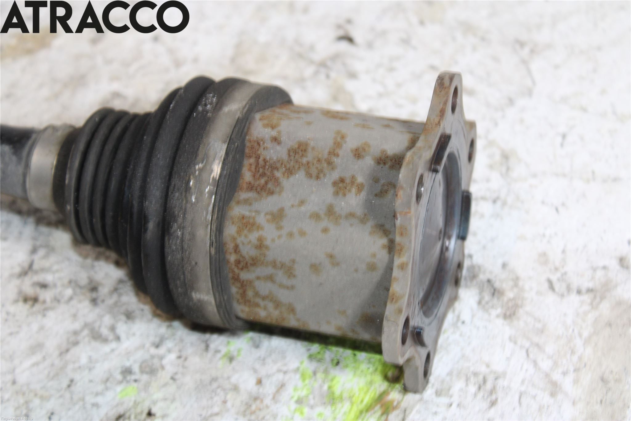 Volkswagen VW PASSAT 11-14 Drivaksel Foran Kompl Venstre