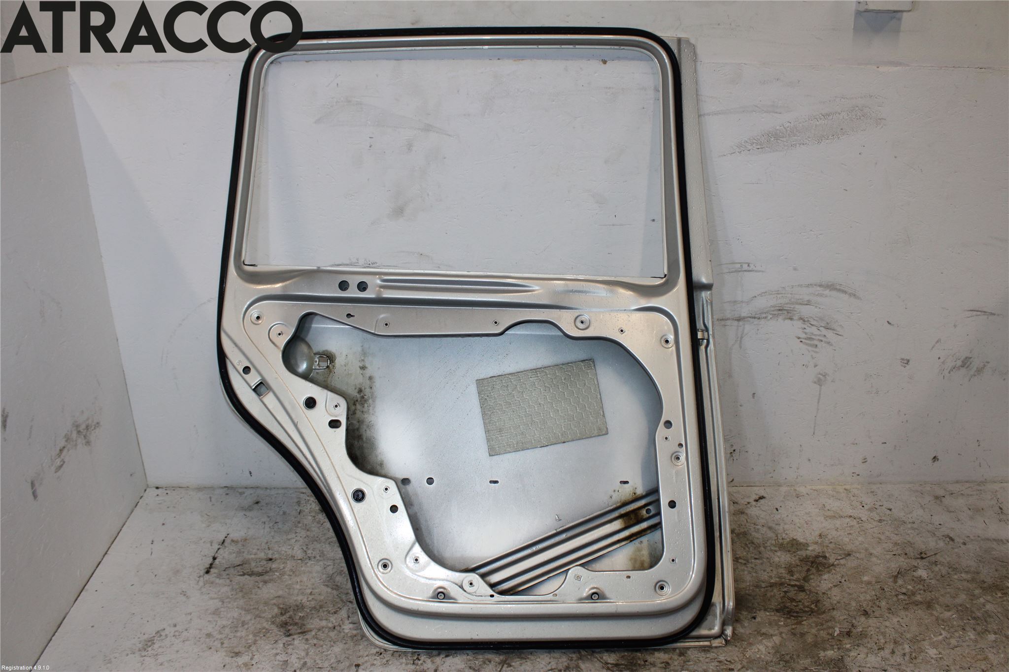 Volkswagen VW TOURAN 10-15 Dør 4D Bak Venstre