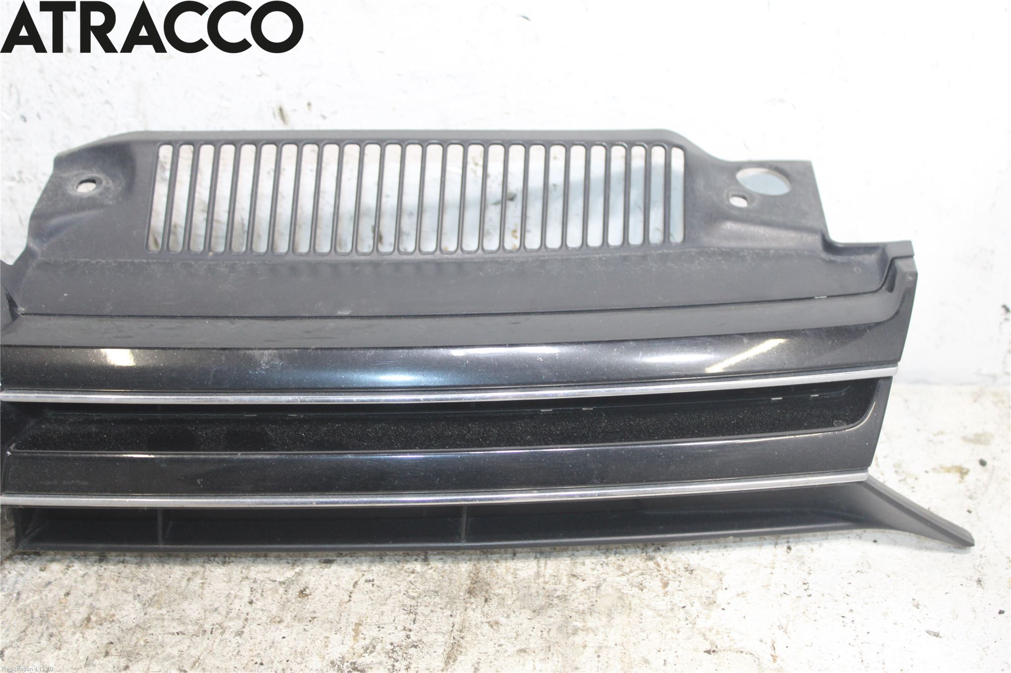 Volkswagen VW GOLF VI 09-13 Grill Komplett