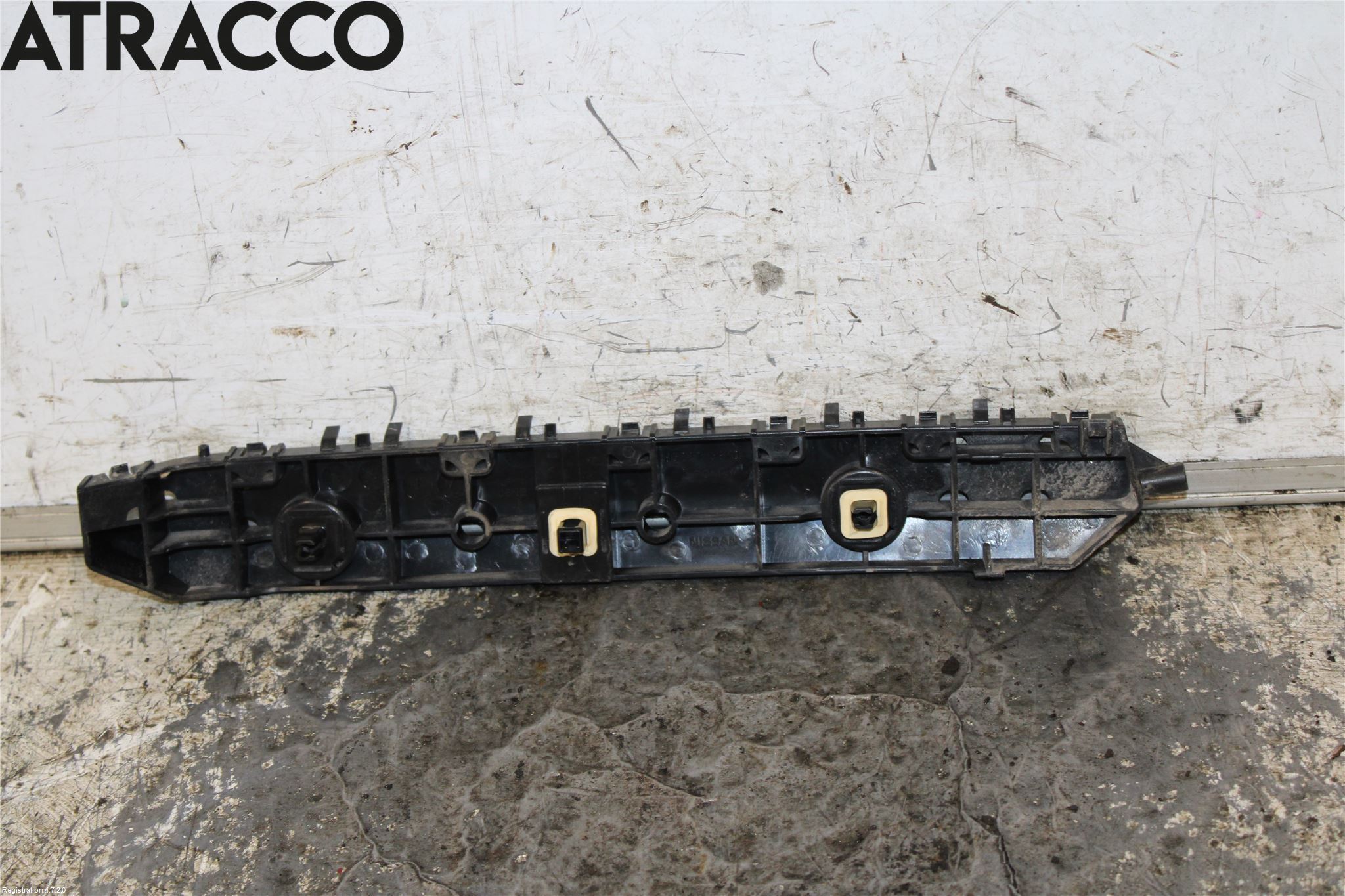 Nissan LEAF 18- Støtfanger Bak Feste