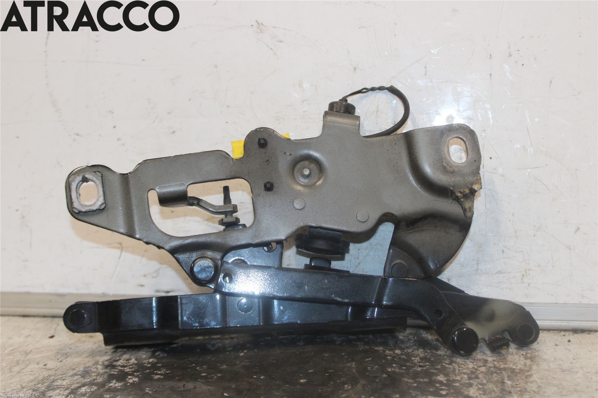 BMW 5 F10/F11/F18 09-17 Panser Hengsel - Hengsler