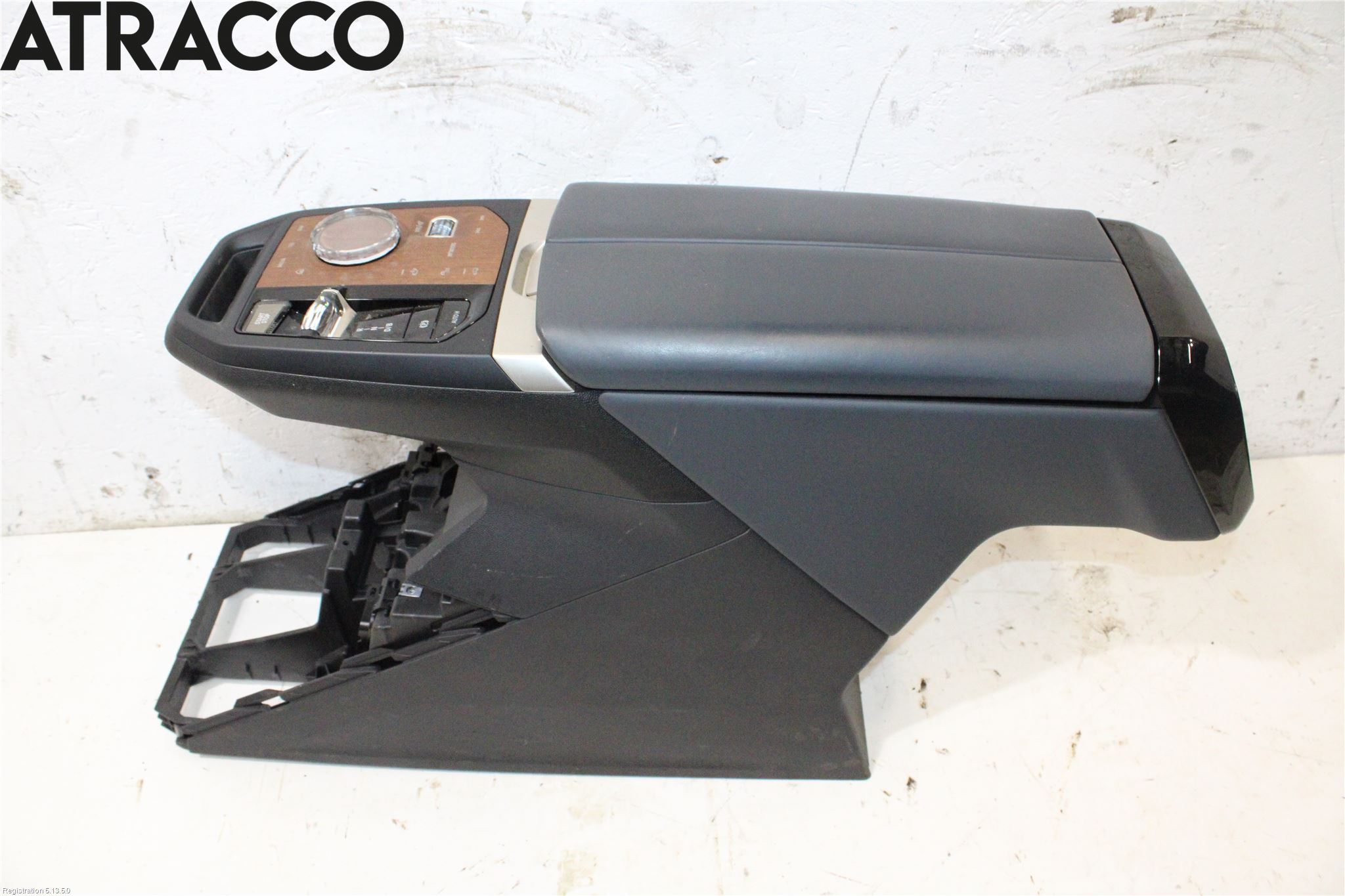 BMW iX I20 22- Instrumentkonsoll Gulv